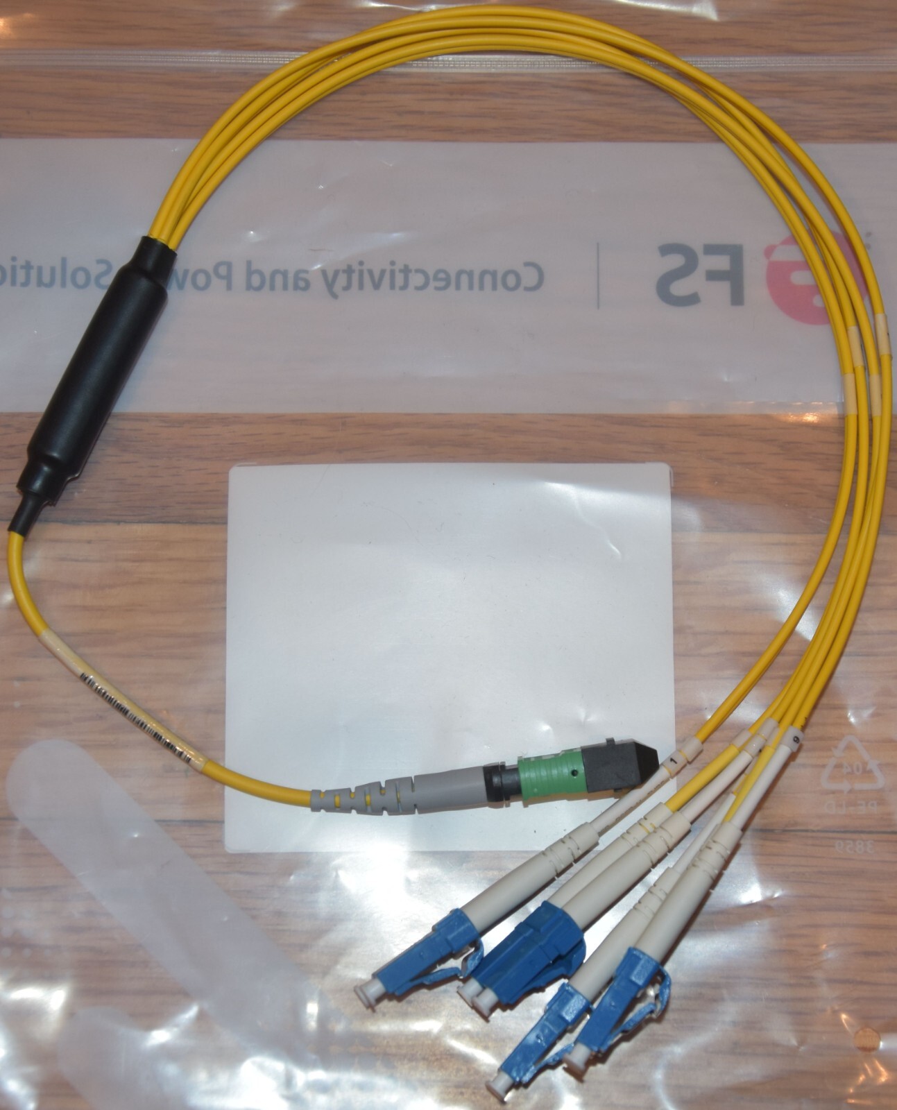 MTP 8 core F to 4x LC Fiber Optic Breakout Cable, Single Mode 0.5 Meter TESTED