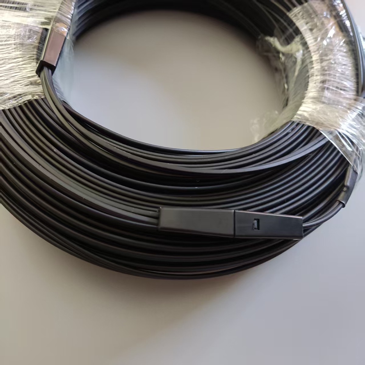 Outdoor Single Mode Double Core Optical Fiber Drop Cable SC/APC-SC/APC 20M-120M