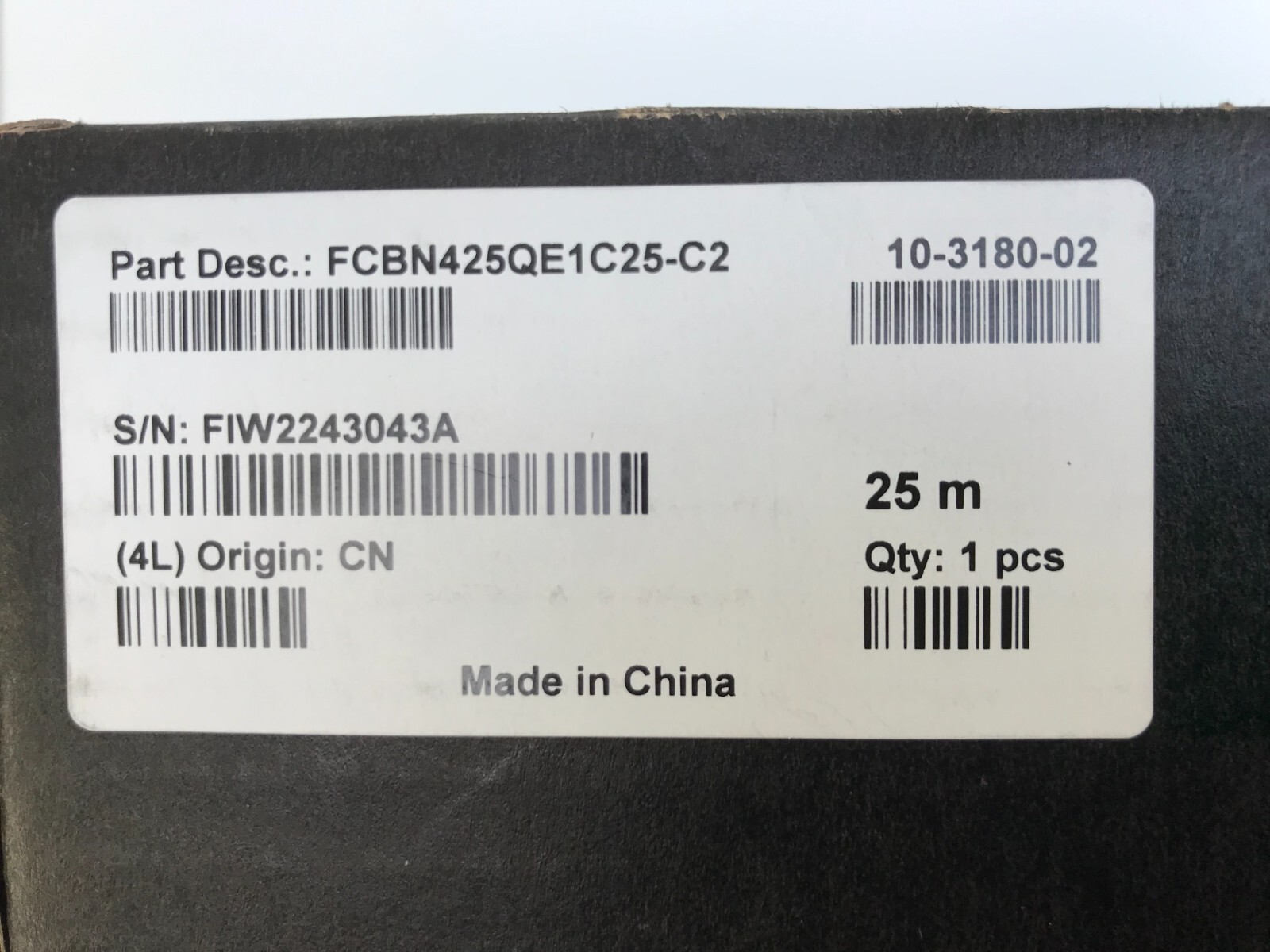 GENUINE CISCO QSFP-100G-AOC25M Cisco 100GBase QSFP 25M AOC New W/ Green Hologram