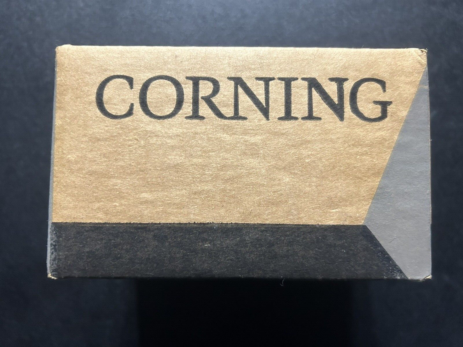 Corning Multi-Hole Grommet Kit 3-Hole, for 10 to 12 mm round cable, 8 in