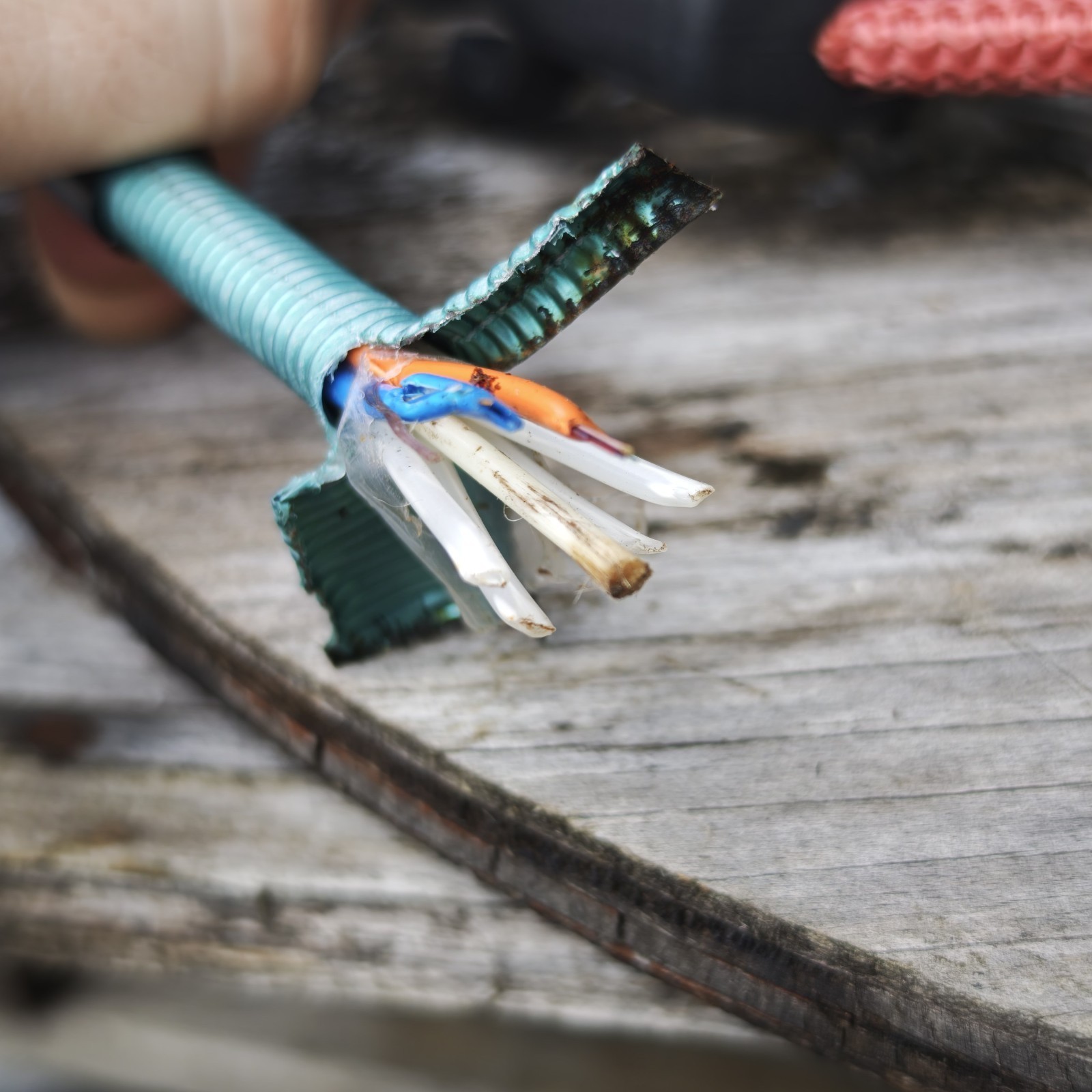 Single Mode Ultra Fiber Optical Cable Wire 1000ft