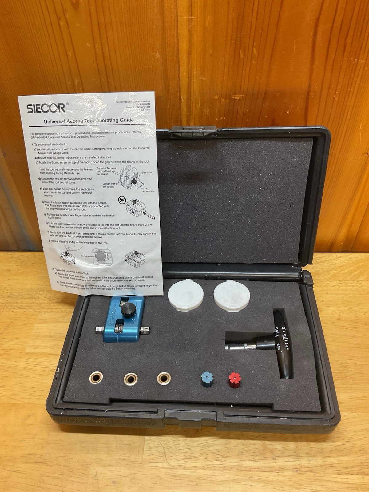 Corning Siecor UAT-000 Universal Access Tool For Fiber Optic Cable