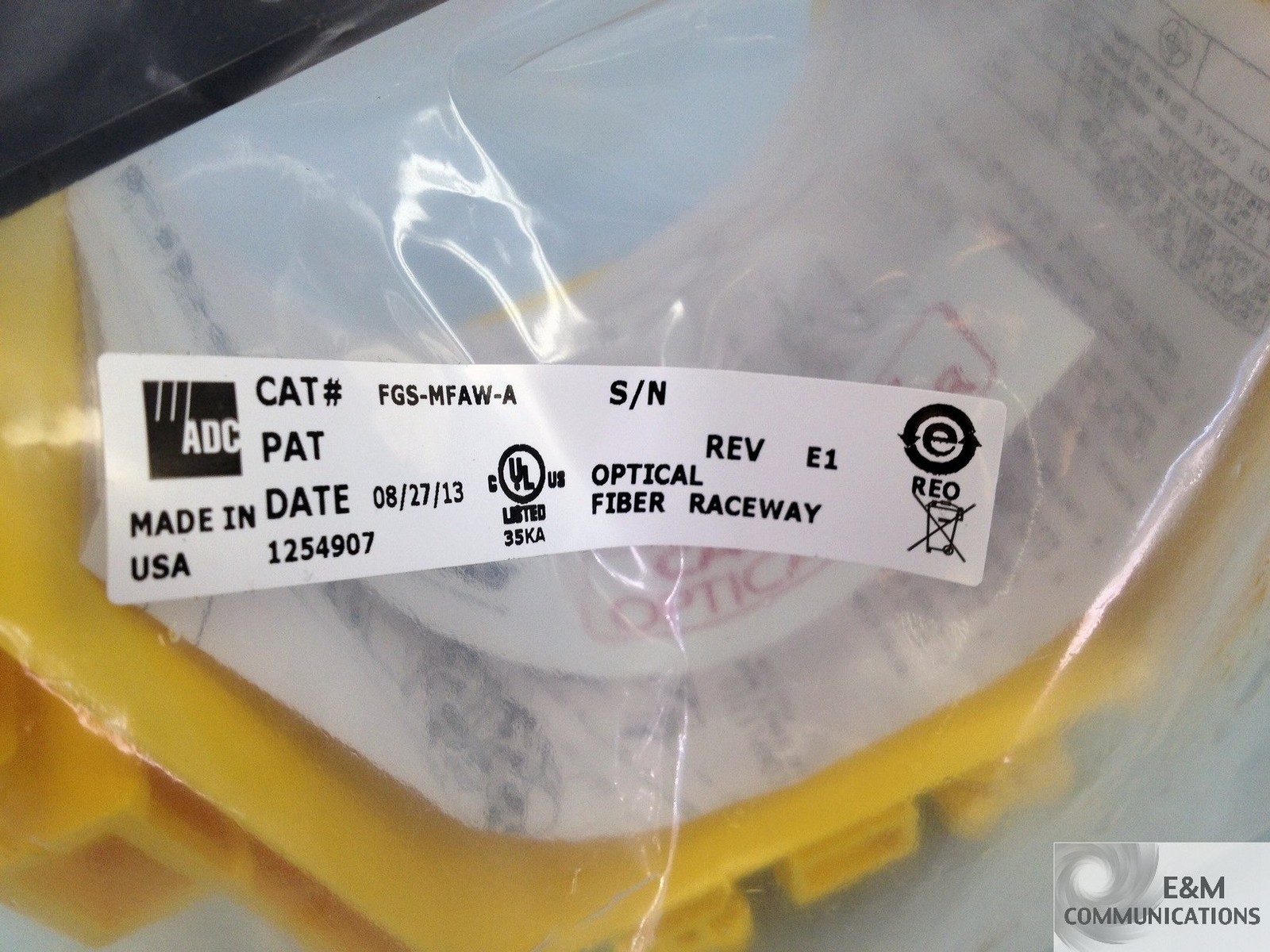 NEW FGS-MFAW-A ADC COMMSCOPE FIBERGUIDE 4″ H X 4″ W SNAP-FIT JUNCTION YELLOW