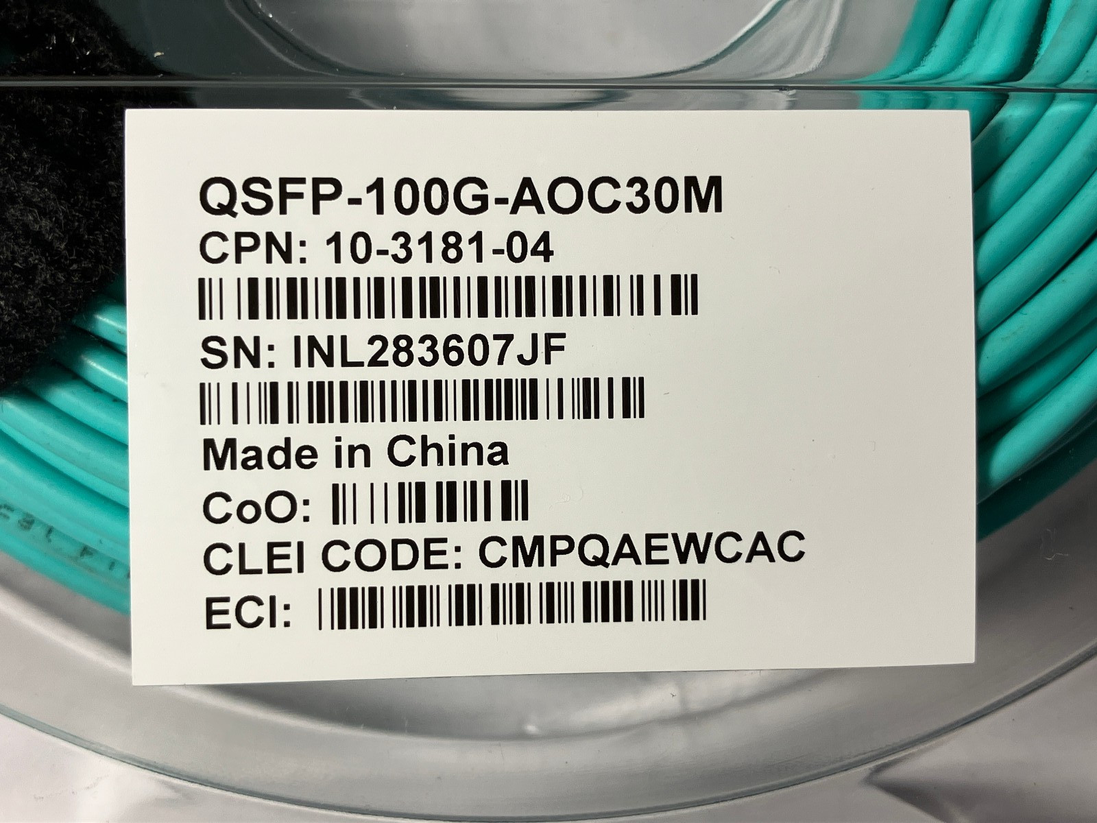Genuine Cisco QSFP-100G-AOC30M 30M Active Optical Cable 100G QSFP AOC Cable