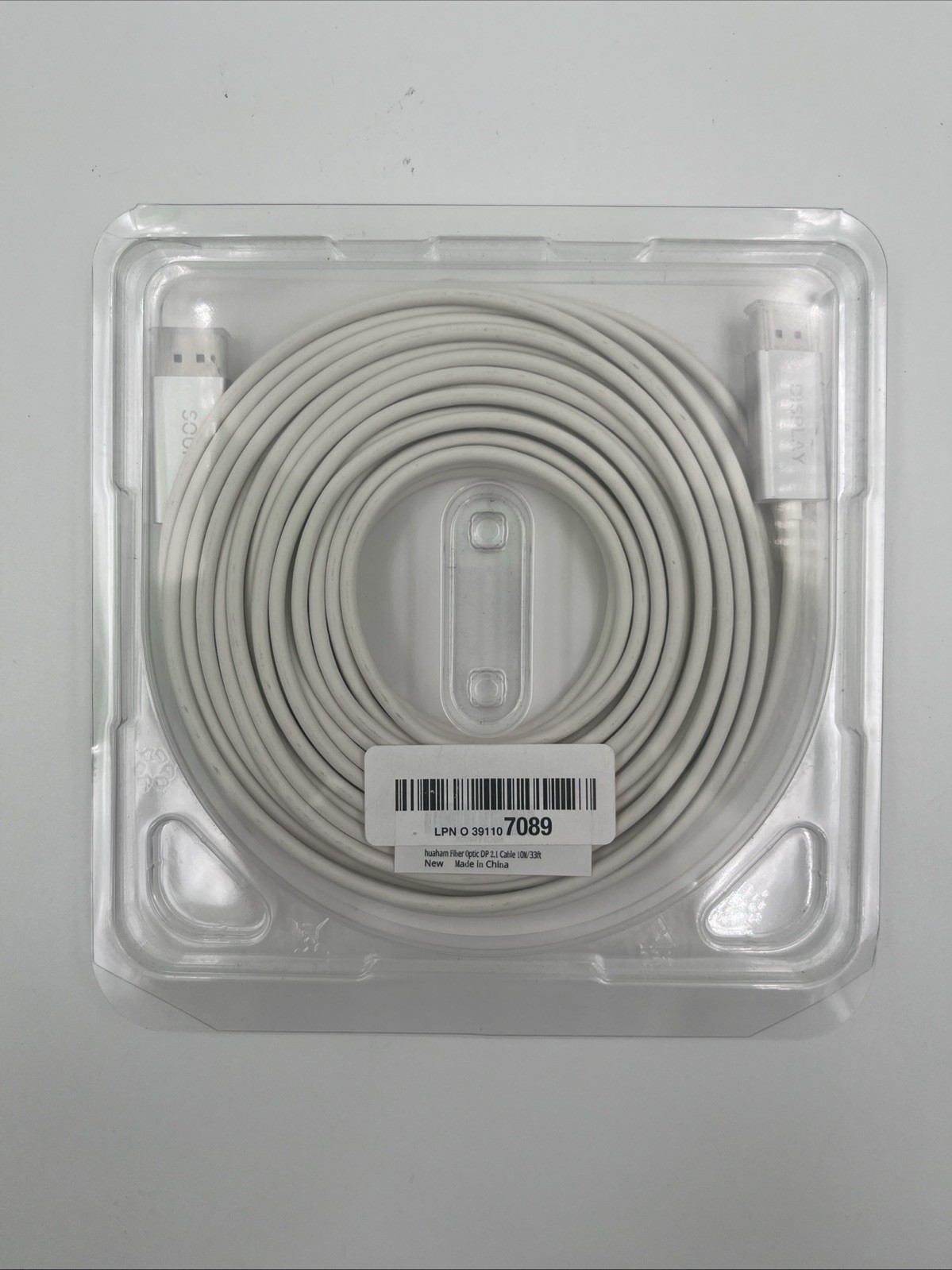APL 30 Ft Fiber Optic DisplayPort 2.1 Cable