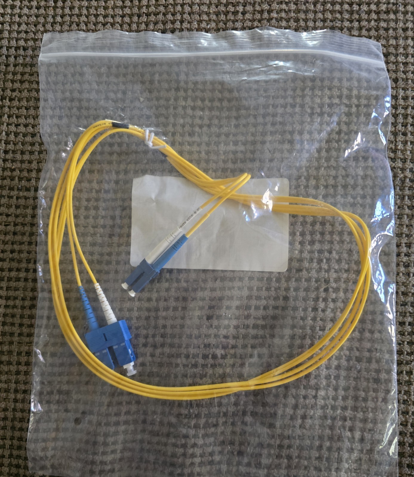 Fiber Optic Cable SM 0S2 9/125UM Part# 810-L47-006