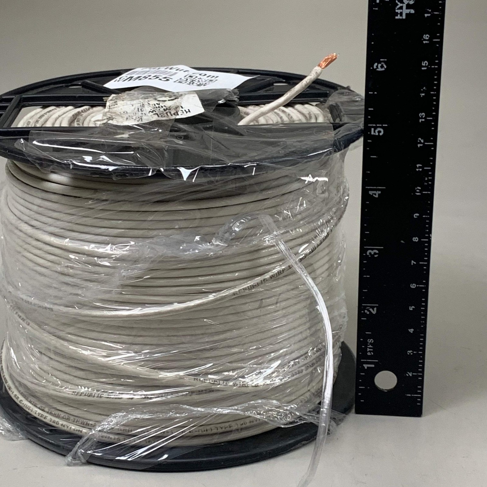 REPUBLIC Neutral Wire Stranded Copper 12 AWG Type MTW 190 Nylon 600V 500ft Spool