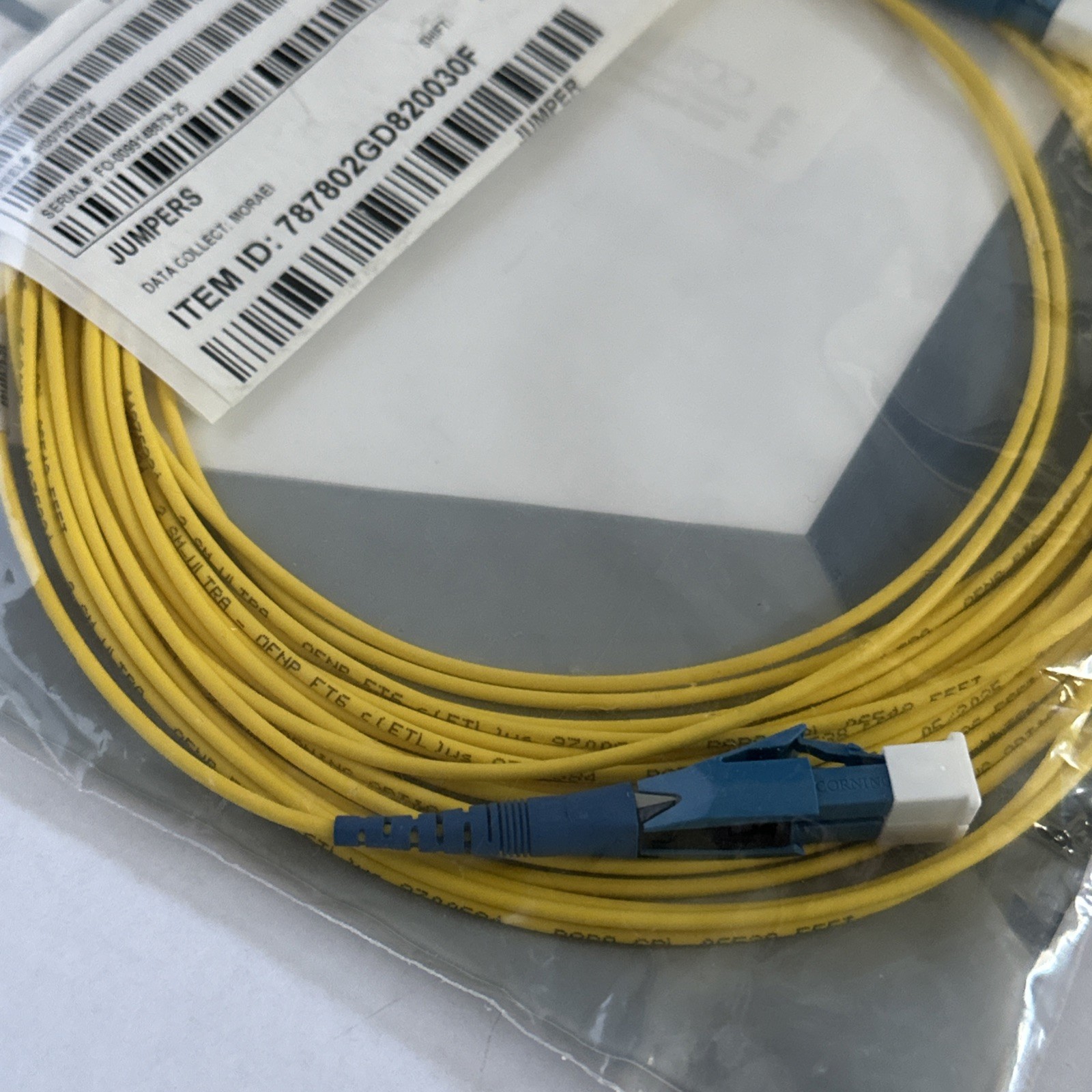 5 CNT CORNING 30ft 2F OM4 DFX 250 Plenum LCUDUP/LCUDUP Fiber Optic Jumper Cable