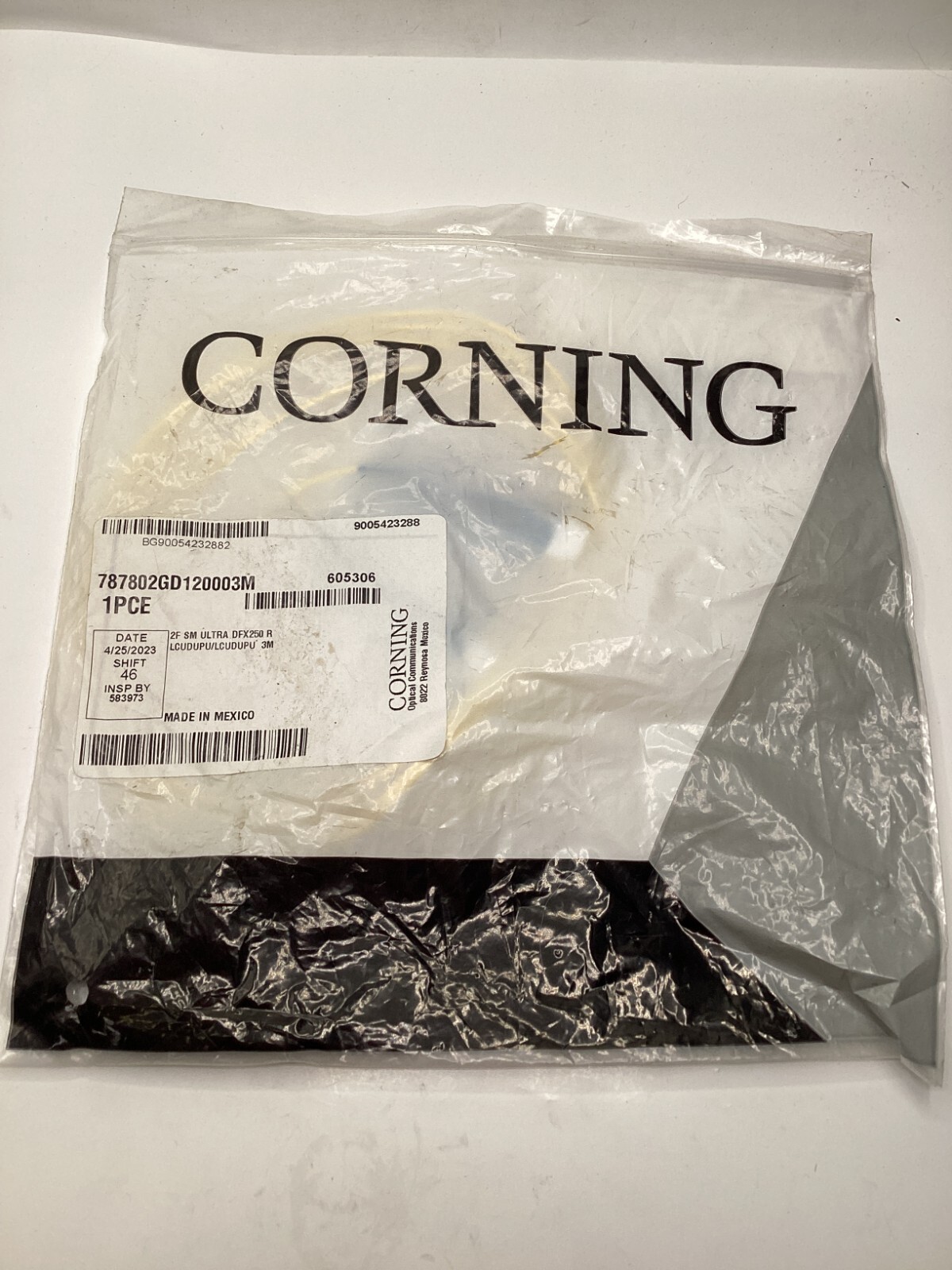 Corning 787802GD120003M Reverse Polarity Edge Uniboot Jumper,OS2, 3m, Yellow