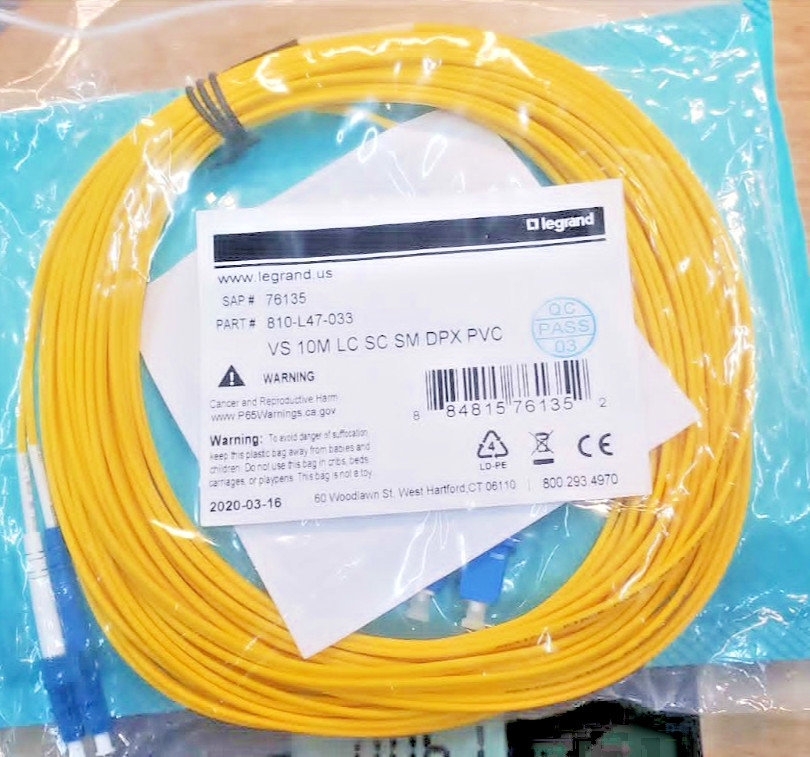 ONE New LEGRAND 810-L47-033 FIBER OPTIC PATCH CORD VS 10M LC SC SM DPX PVC