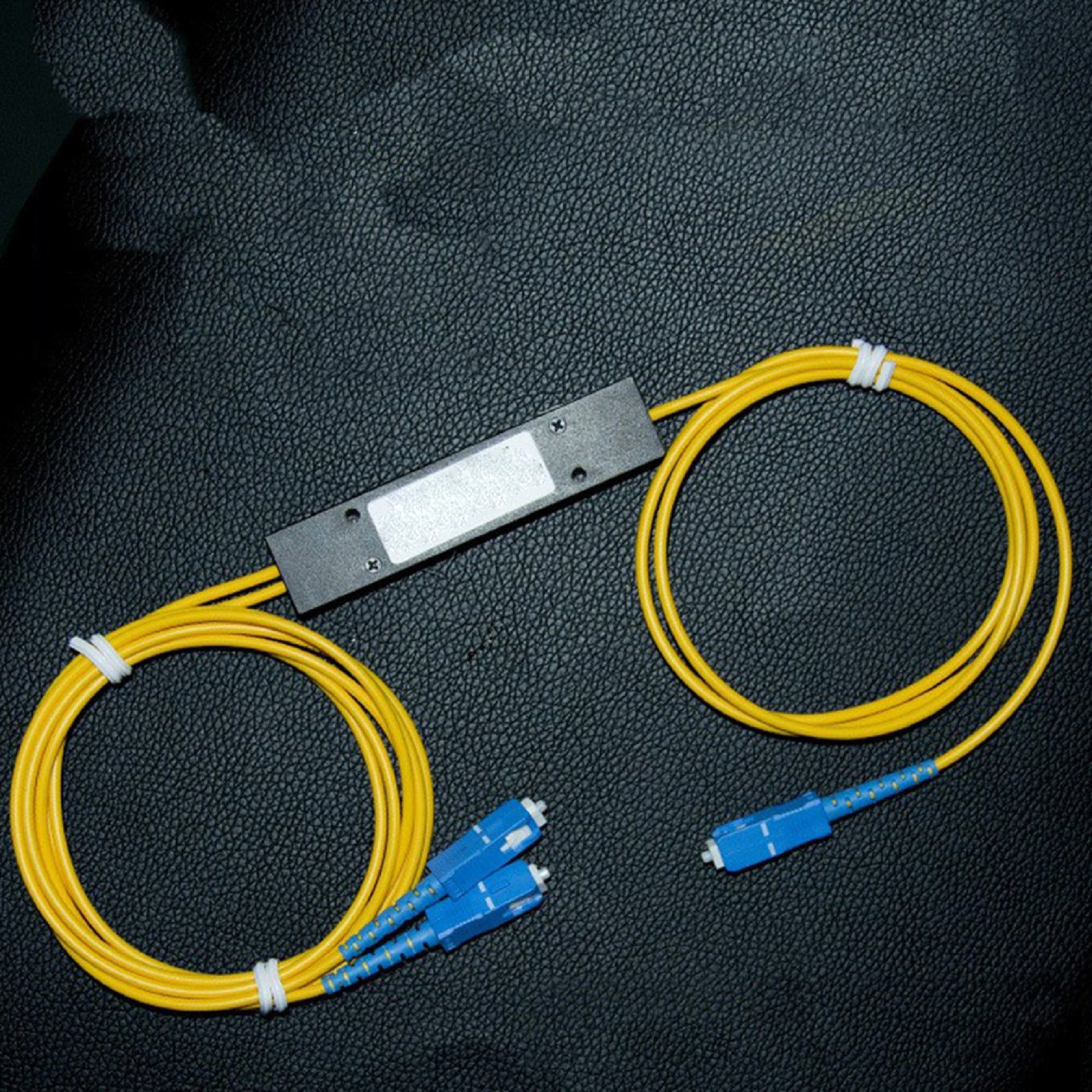 1X2 1 To 2 Fiber Optical Splitter Coupler Cable SC UPC FBT Signalmode Coupling