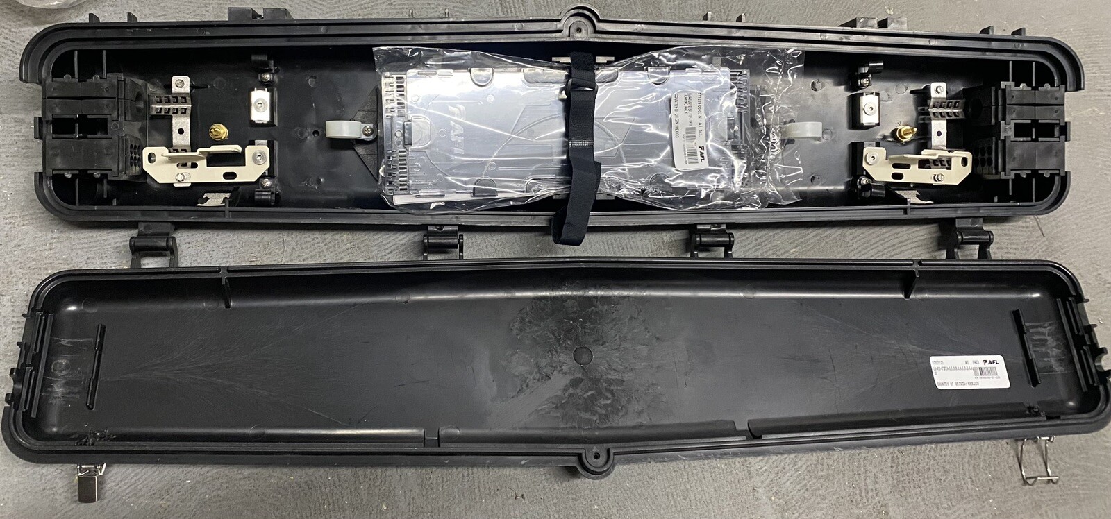 AFL LG410-AT&T FIBER OPTIC SPLICE CLOSURE
