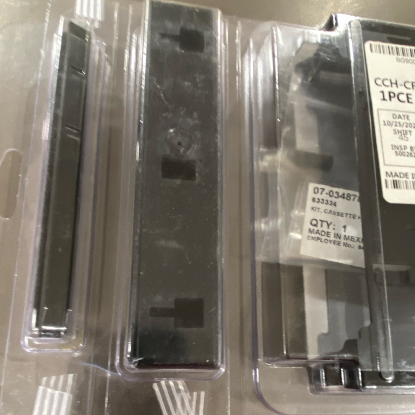 Corning CCH-CF Fiber Optic Pigtail Cassette Kit 200 cm (79 in) Black