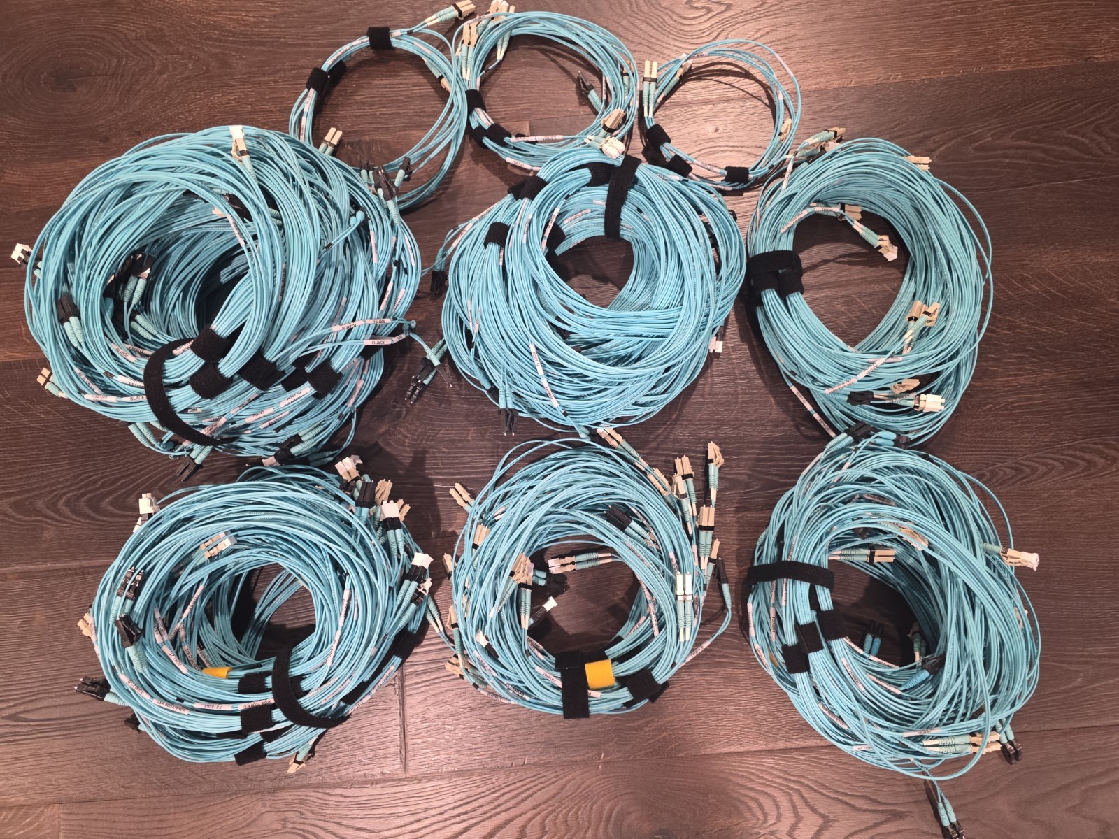 BULK LOT (124) CommScope OM4 Multimode Fiber Patch Cables Duplex LC-LC Clean