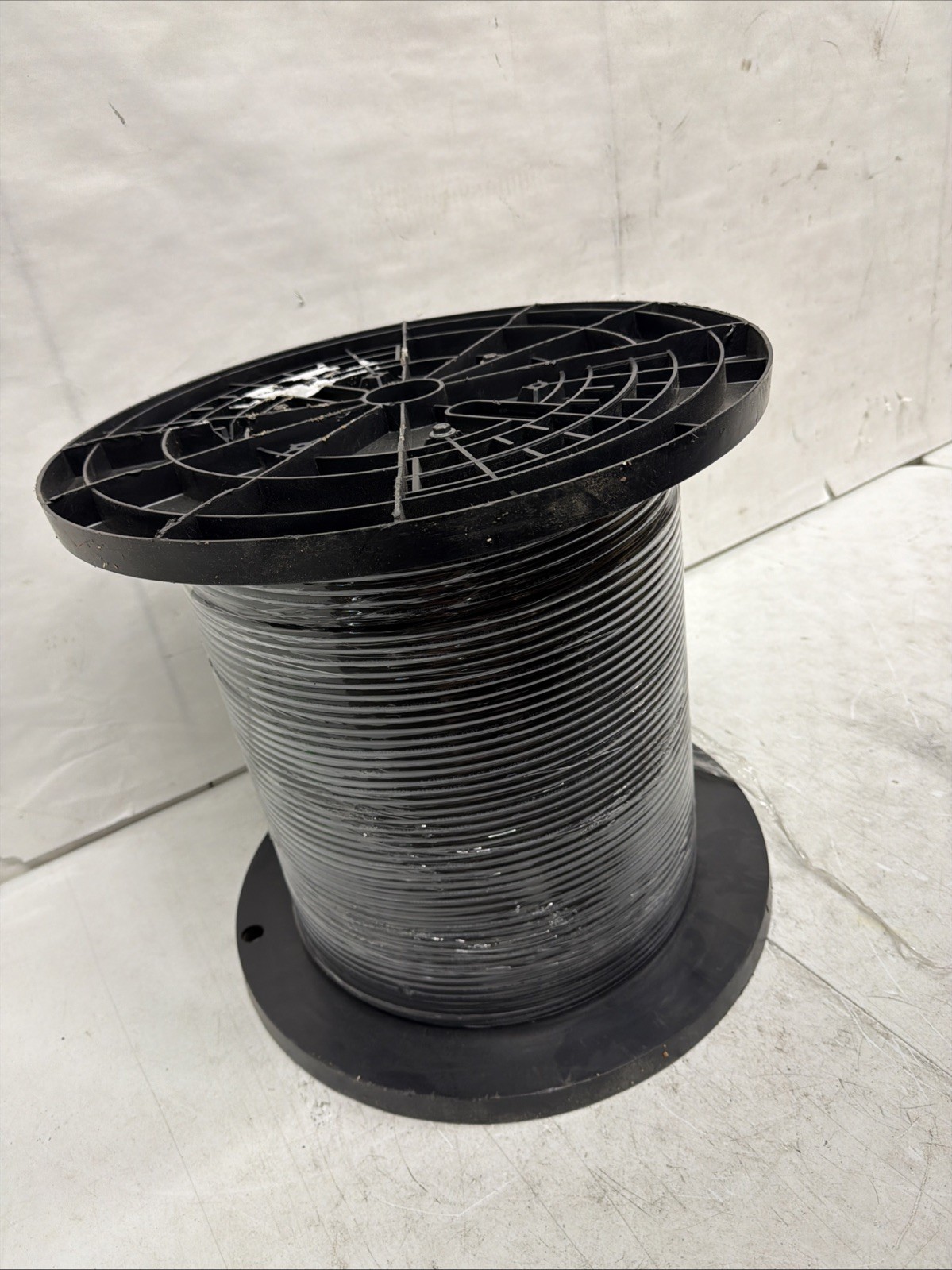 6 Fiber Dry Flat Drop Cable, Optical Fiber (9/125) 1000ft