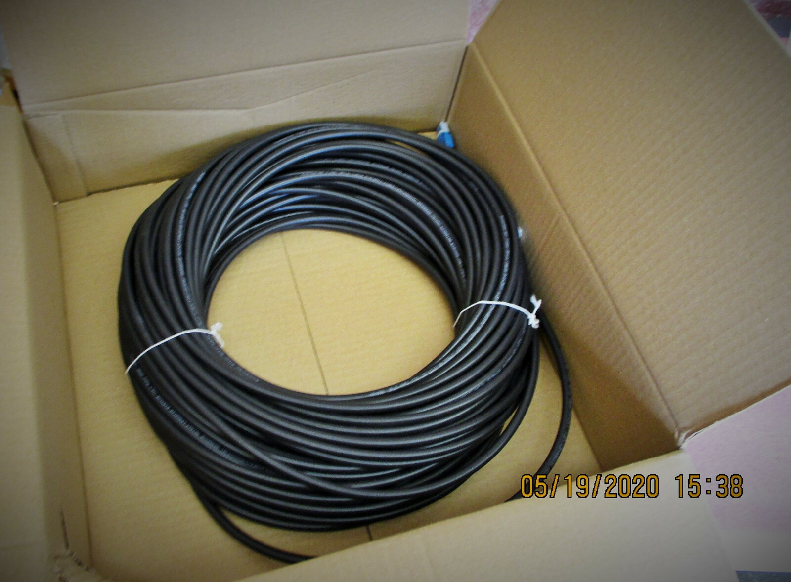 罗森伯格 – FB-L98B-A0214-10000 – FTTA LC – 紧凑到 LC-紧凑型跳线 –