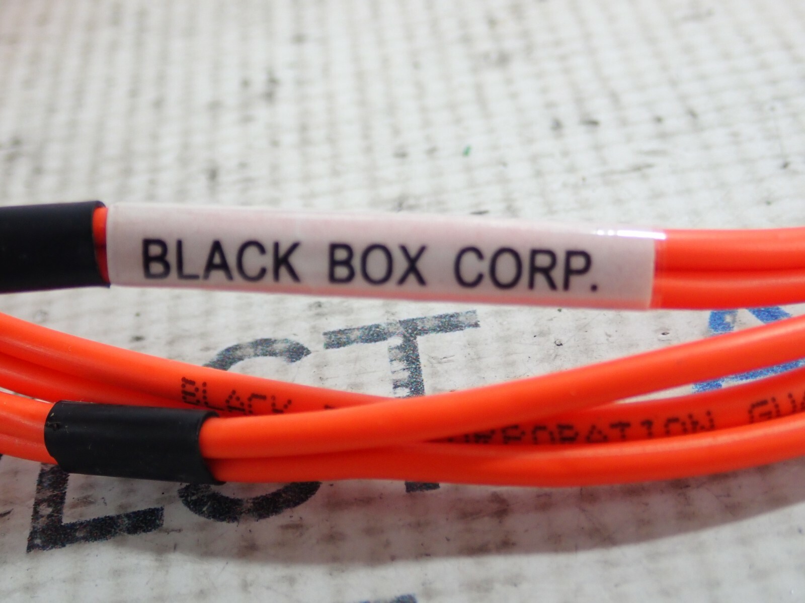 BLACK BOX CORP. EFN210-001M-STST FIBER OPTIC CABLE *NEW*
