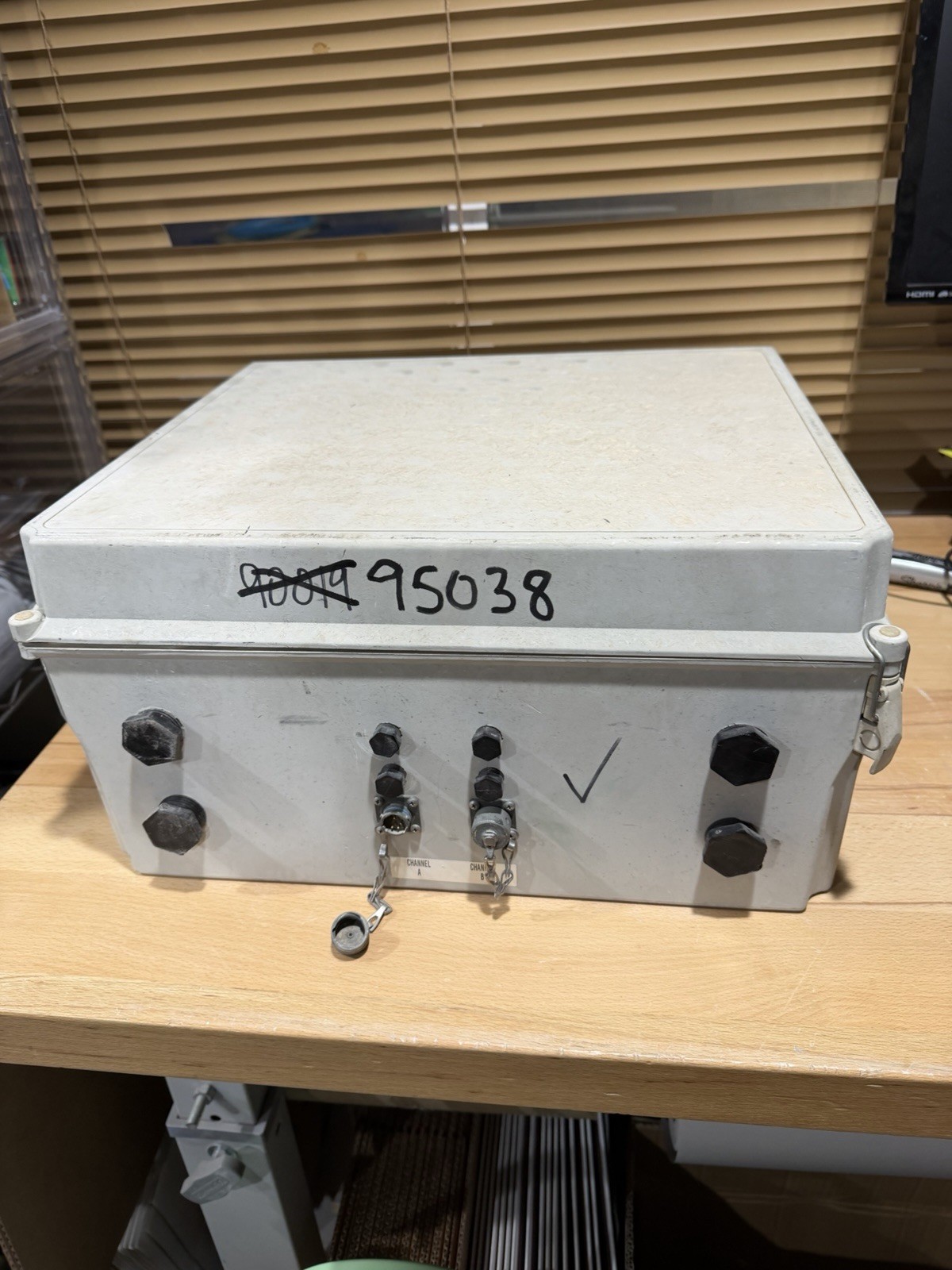 Fiber SenSys Defender 2-Channel Fiber Optic Perimeter Intrusion Detection NEMA