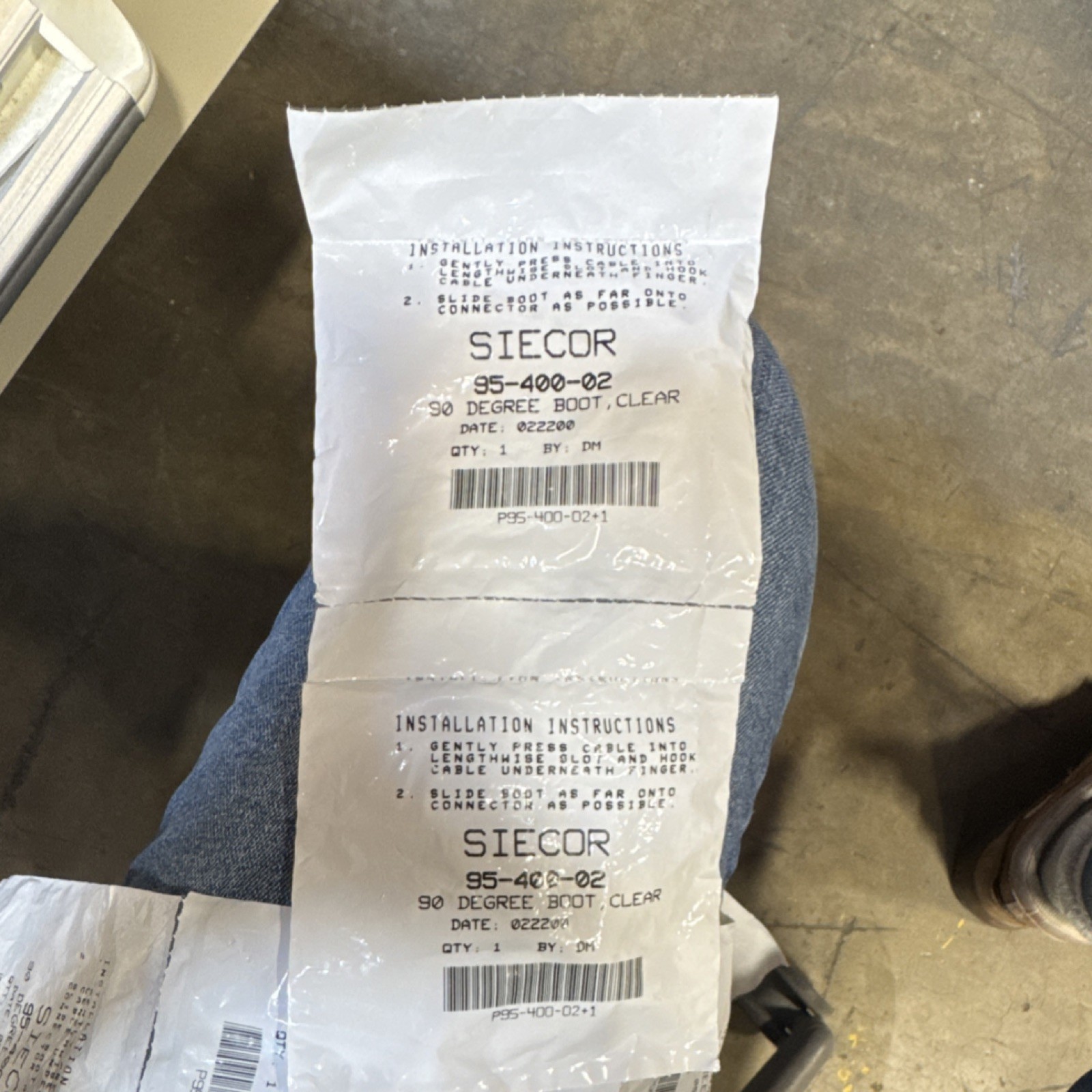 Siecor 95-400-02 90 Degree Boot Clear Optical Network Cable