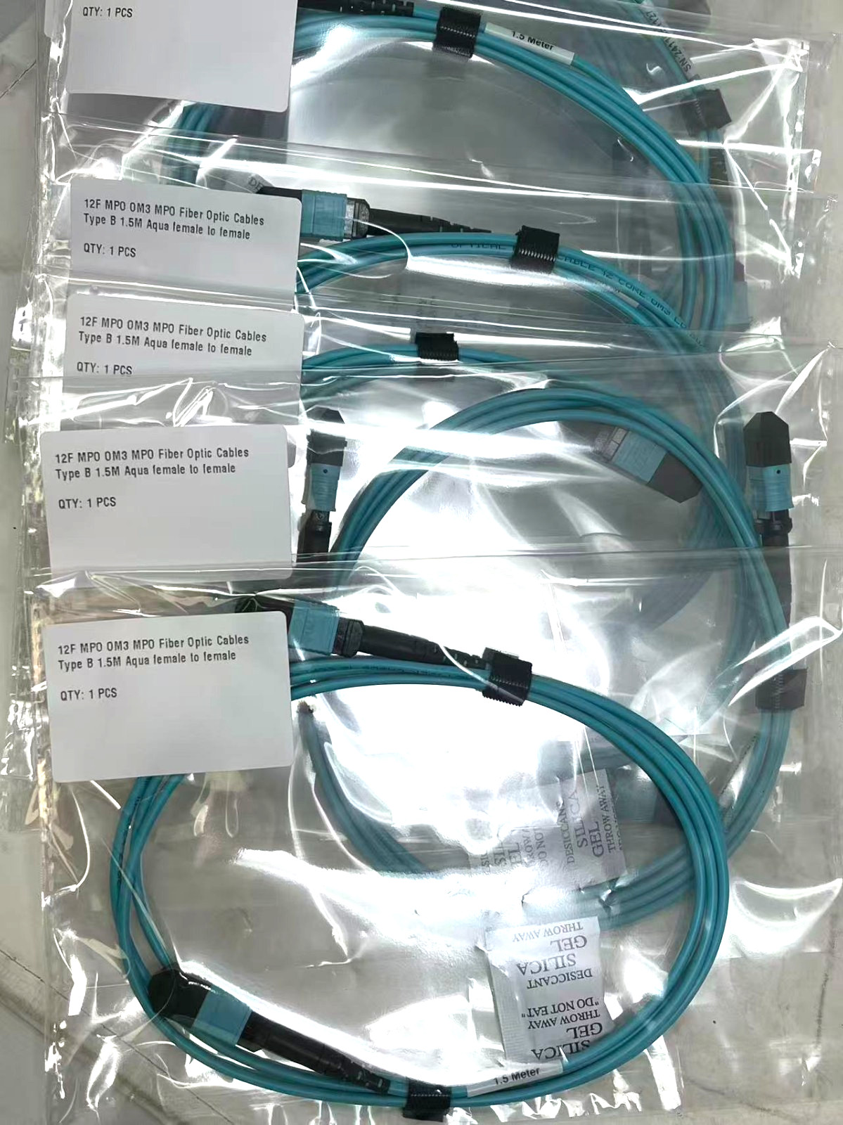 20PCS ， 12F MPO OM3 MPO Fiber Optic Cables Type B 1.5M Aqua female to female
