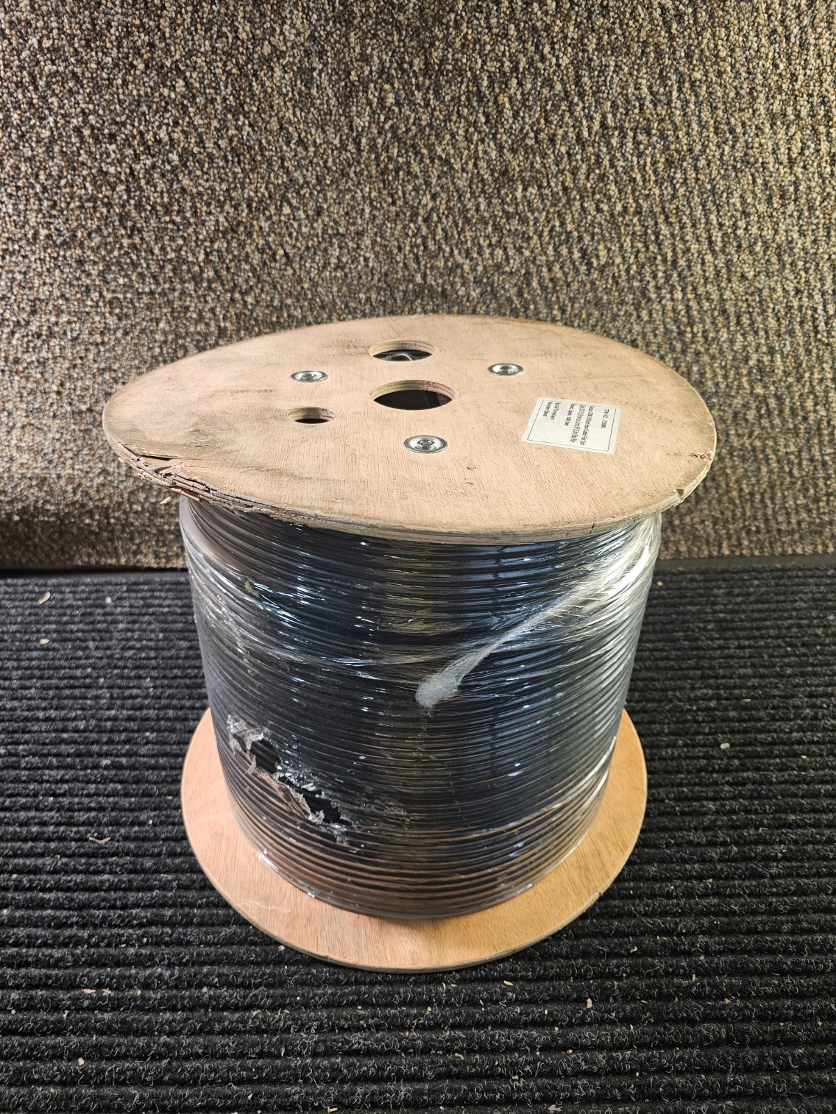 COMZON 1000 ft Indoor/Outdoor 24 Strand OS2 9/125 Singlemode Fiber Optic Cable