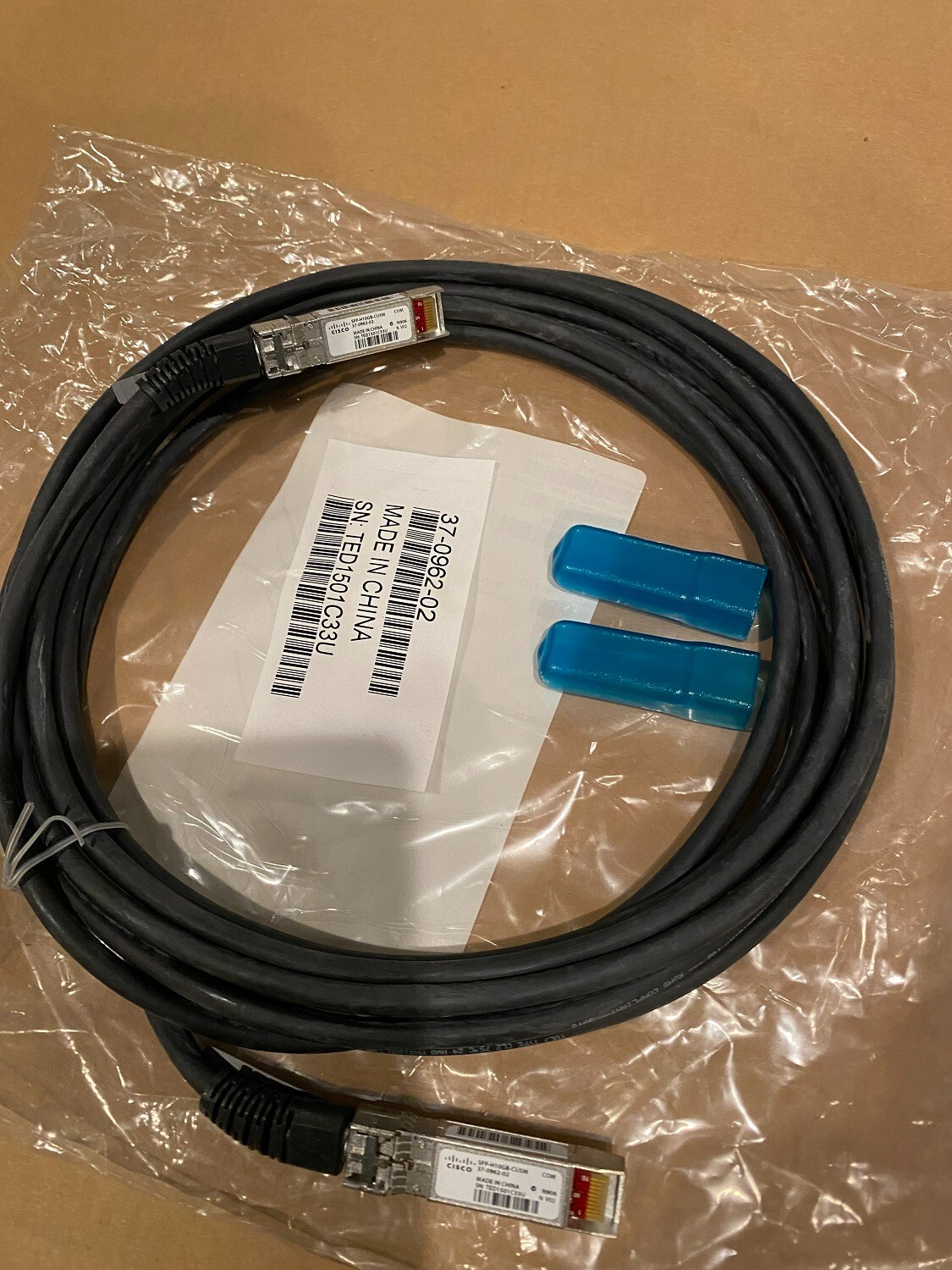SFP-H10GB-CU5M 10GBASE-CU SFP+ Cisco Twinax cable, passive 5Meter New 37-0962-02
