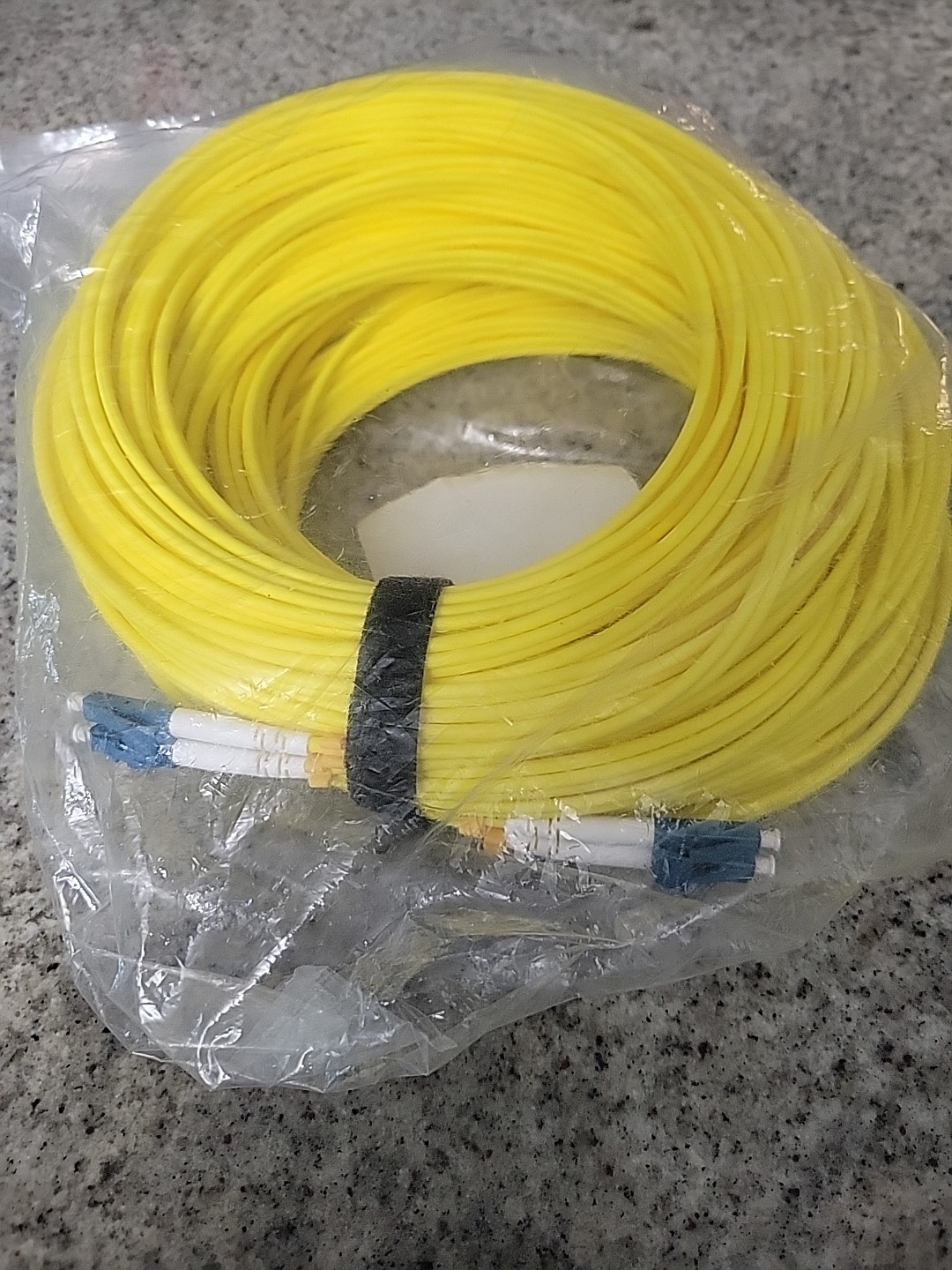 AFERA 40M LC/UPC-LC/UPC Fiber Optic Patch Cord SM 9/125 G652D LSZH Yellow Cable