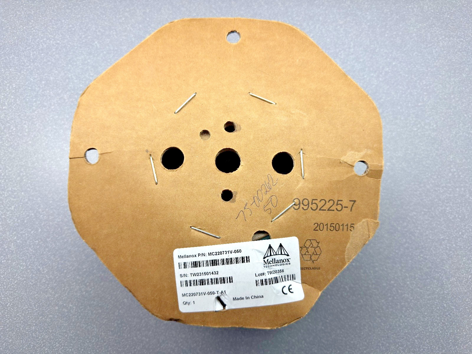 Mellanox MC2210310-050 Active Fiber Optical Cable AOC 40Gb/s QSFP 50m 164ft Aqua
