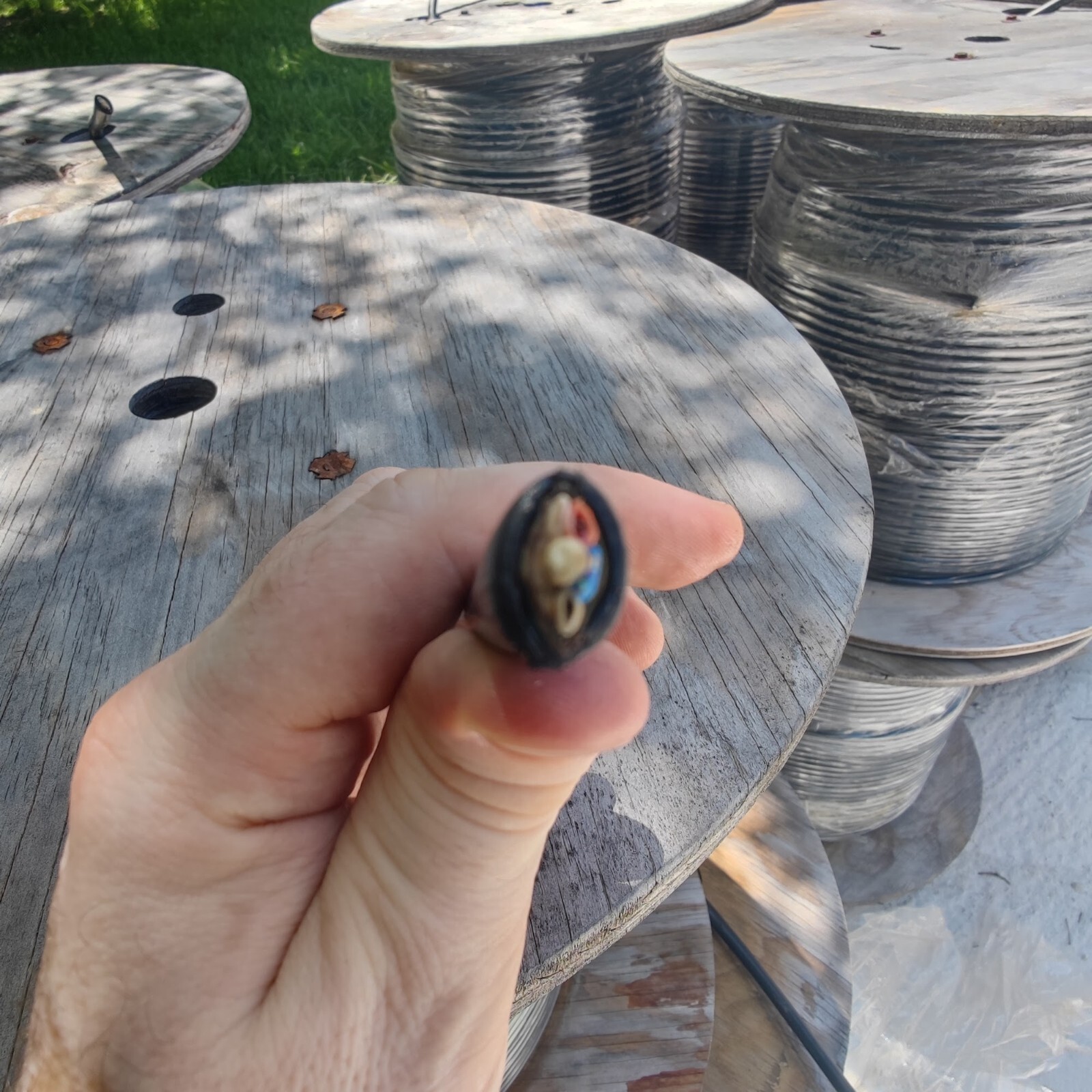 Single Mode Ultra Fiber Optical Cable Wire 1000ft