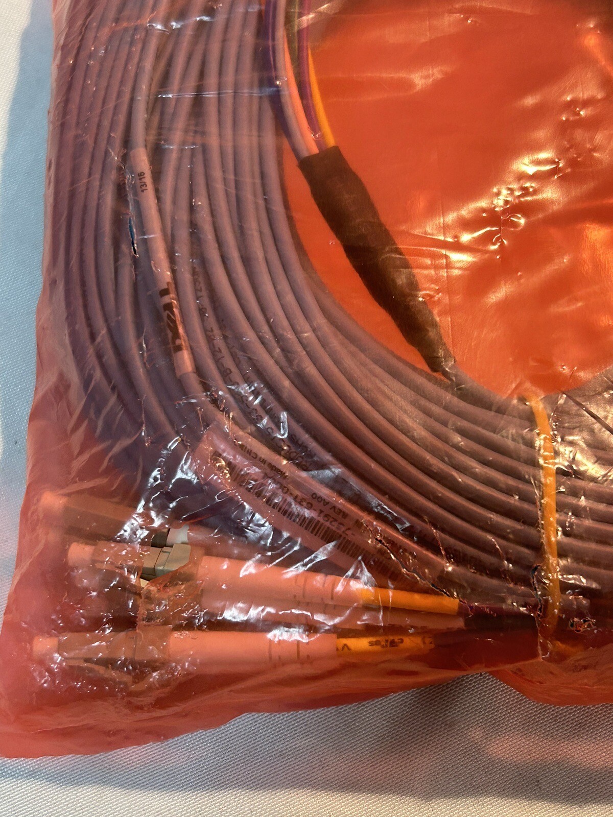 Dell CBL-MTP12-4LC-OM4-50M MTP12 To 4x LC OM4 50M Breakout Cable