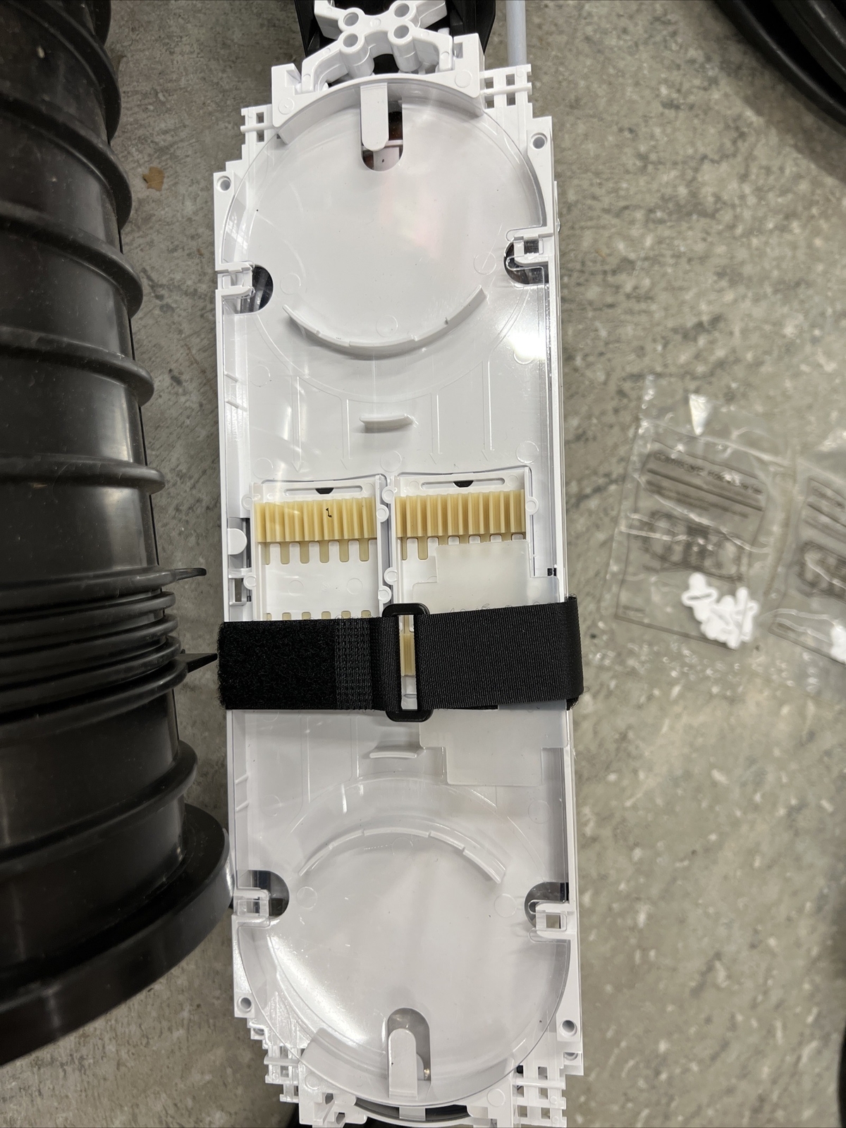 NEW Commscope FOSC 400 Fiber Optic Splice Closures Free Shipping!!!