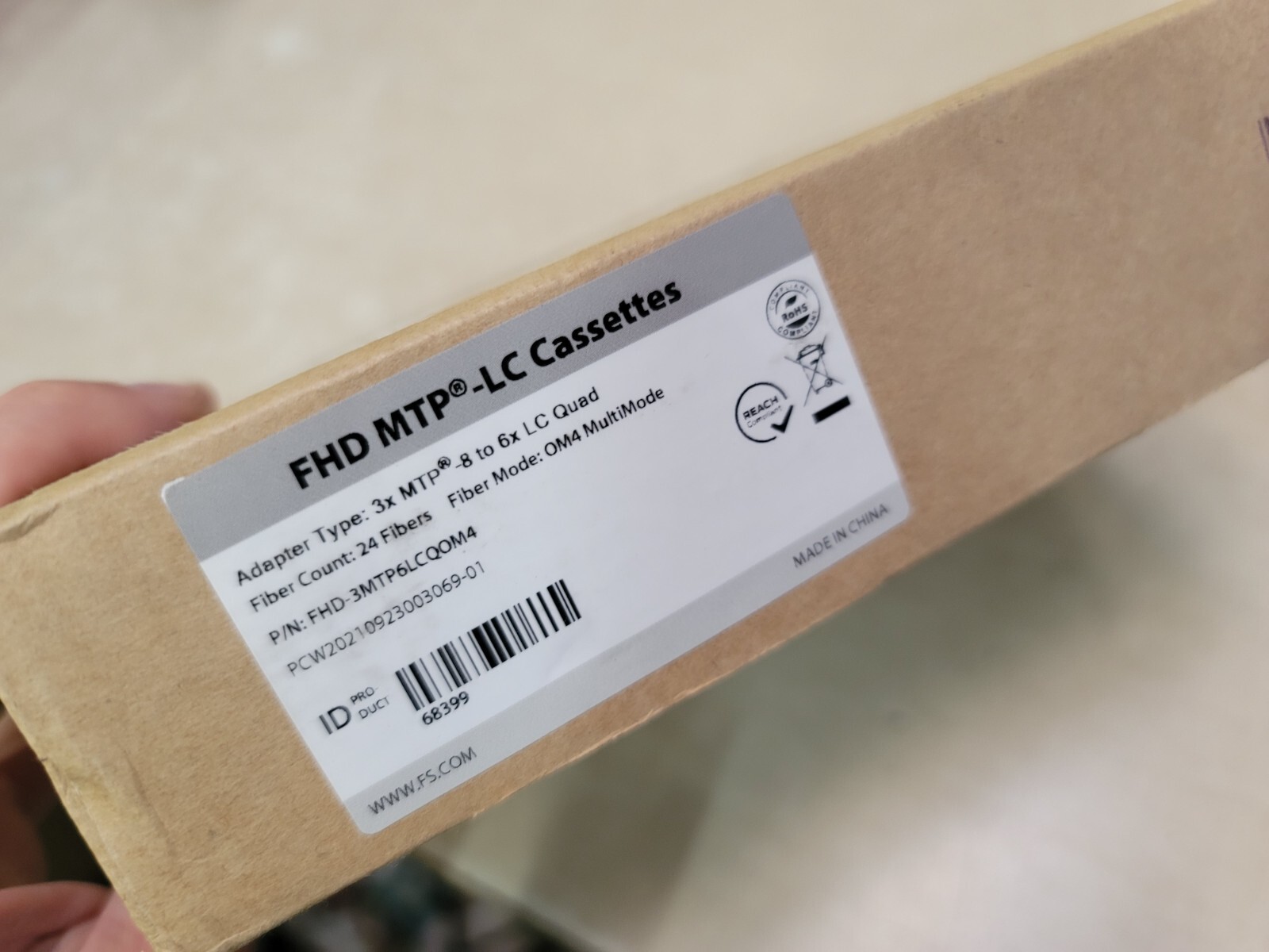 FS FHD 3x MTP-8 to 6x LC Quad Fiber Optic Cassette FHD-3MTP6LCQOM4 68399