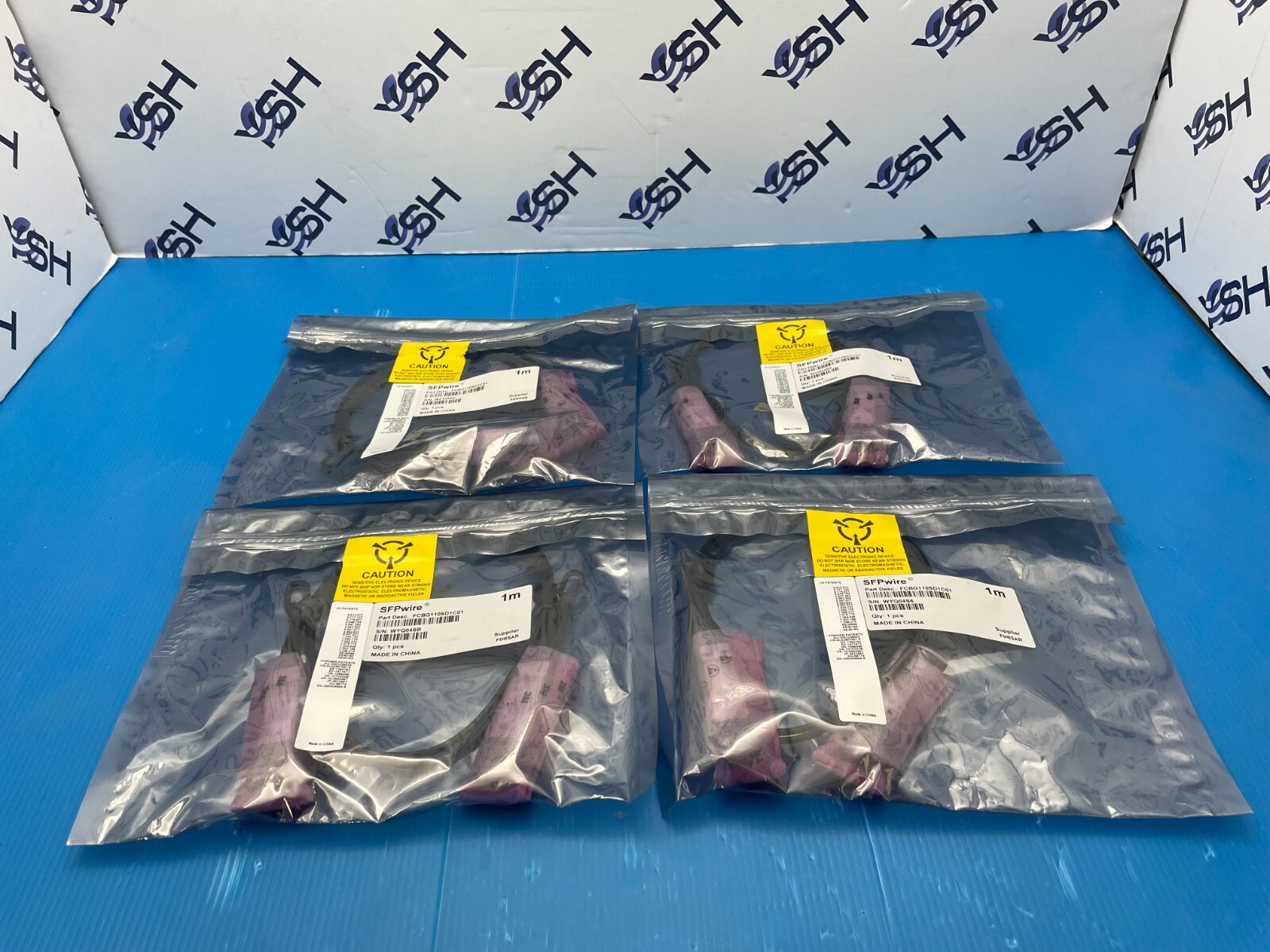 FINISAR FCBG110SD1C01 SFPwire Lot of 4