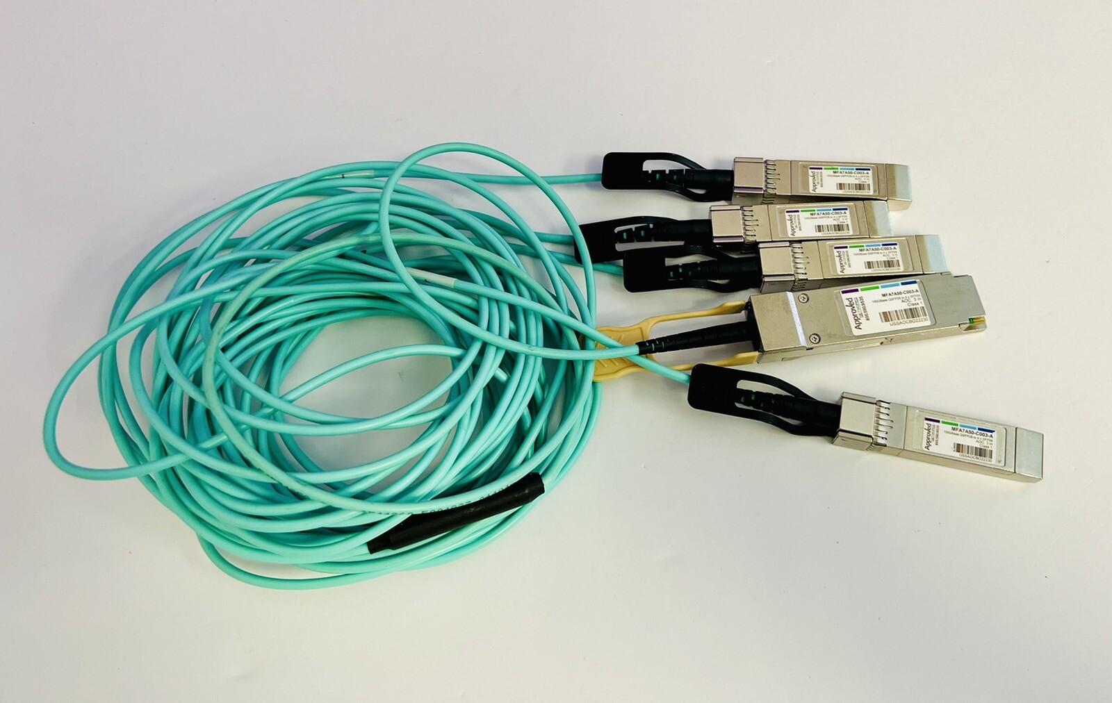 Lot of 5 Approved Networks MFA7A50-C003-A Direct Attach connectors with Cables