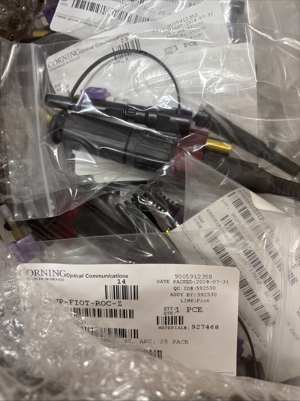 Case of 25 CORNING OptiTap OSNP-FIOT-ROC-Z Field Installable Connectors SC