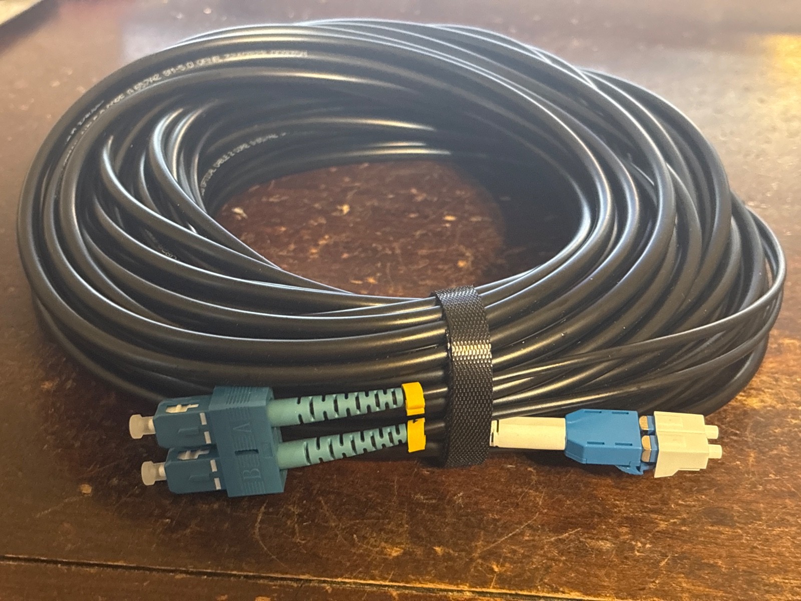 Banguptical 65′ LC/UPC-SC/UPC Duplex SM-PVC G657A2-5.0-20M open box