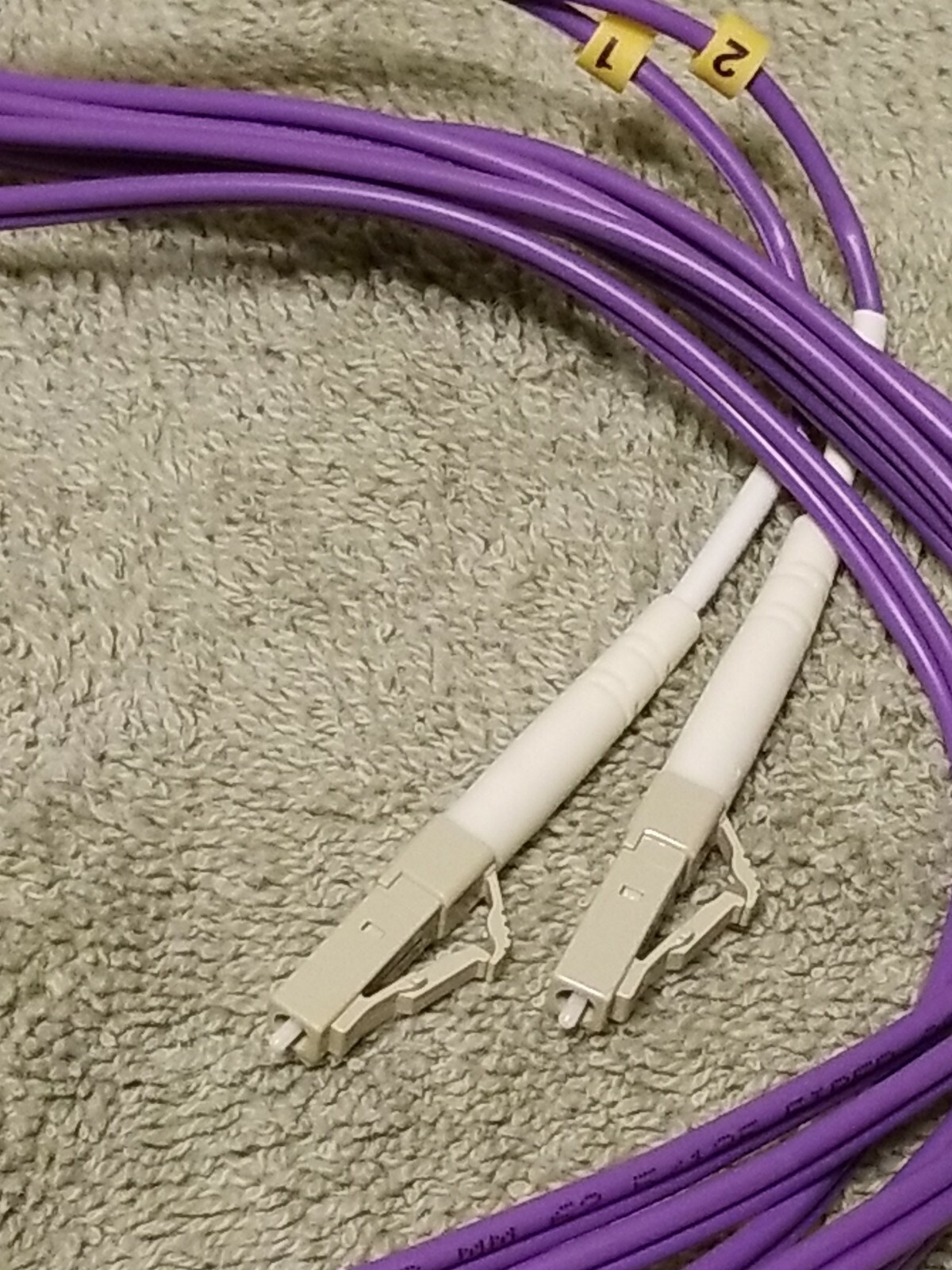 Fiber Optic MTRJ-LC MM 62.5 DUPLEX 2.0mm, 3Mtrs.PVC P/N: ZN-MTRJLC62-003mtr-VT