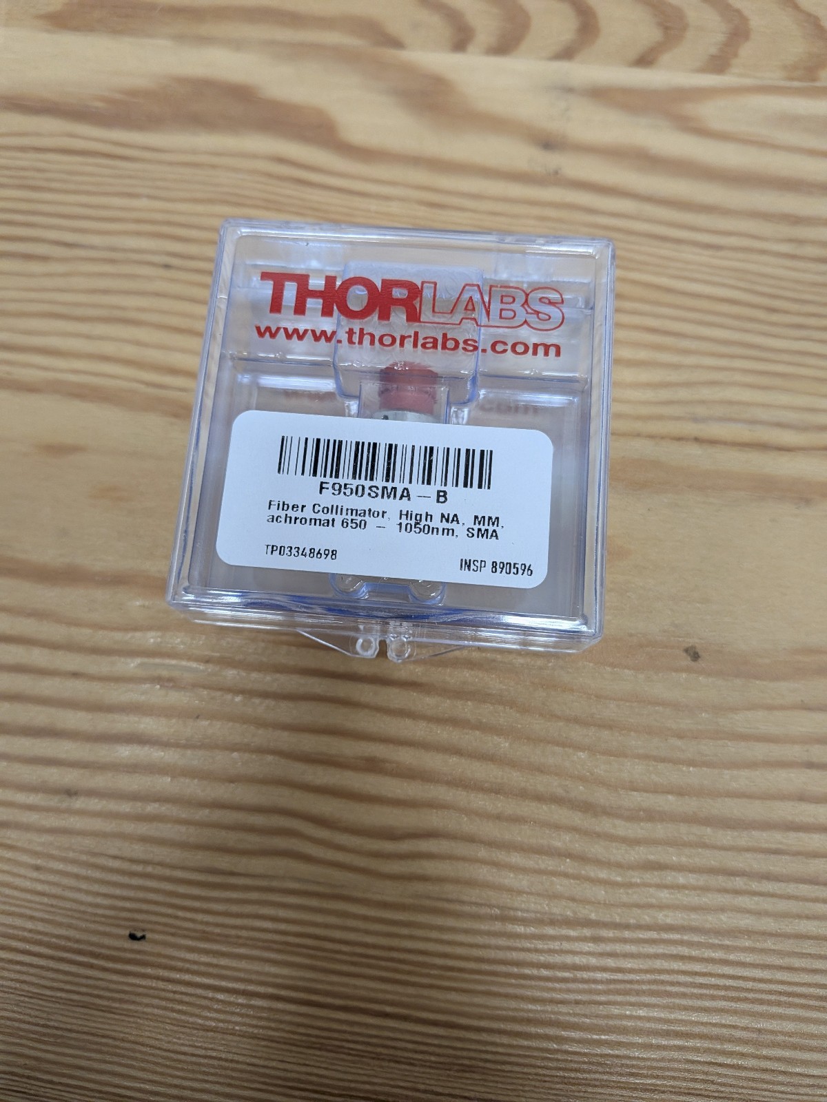 Thorlabs F950SMA-B Multimode fiber collimator