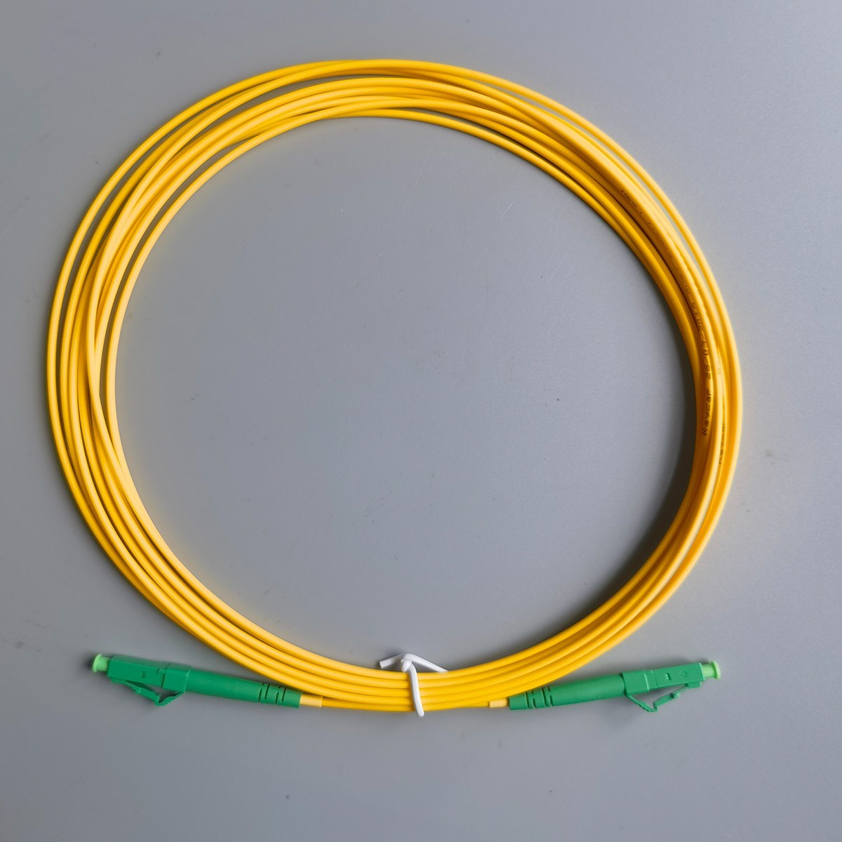 Fiber Optic Cable 1.5M/3M/5M 2.0mm LSZH G657A2 Single Mode LC/APC-LC/APC
