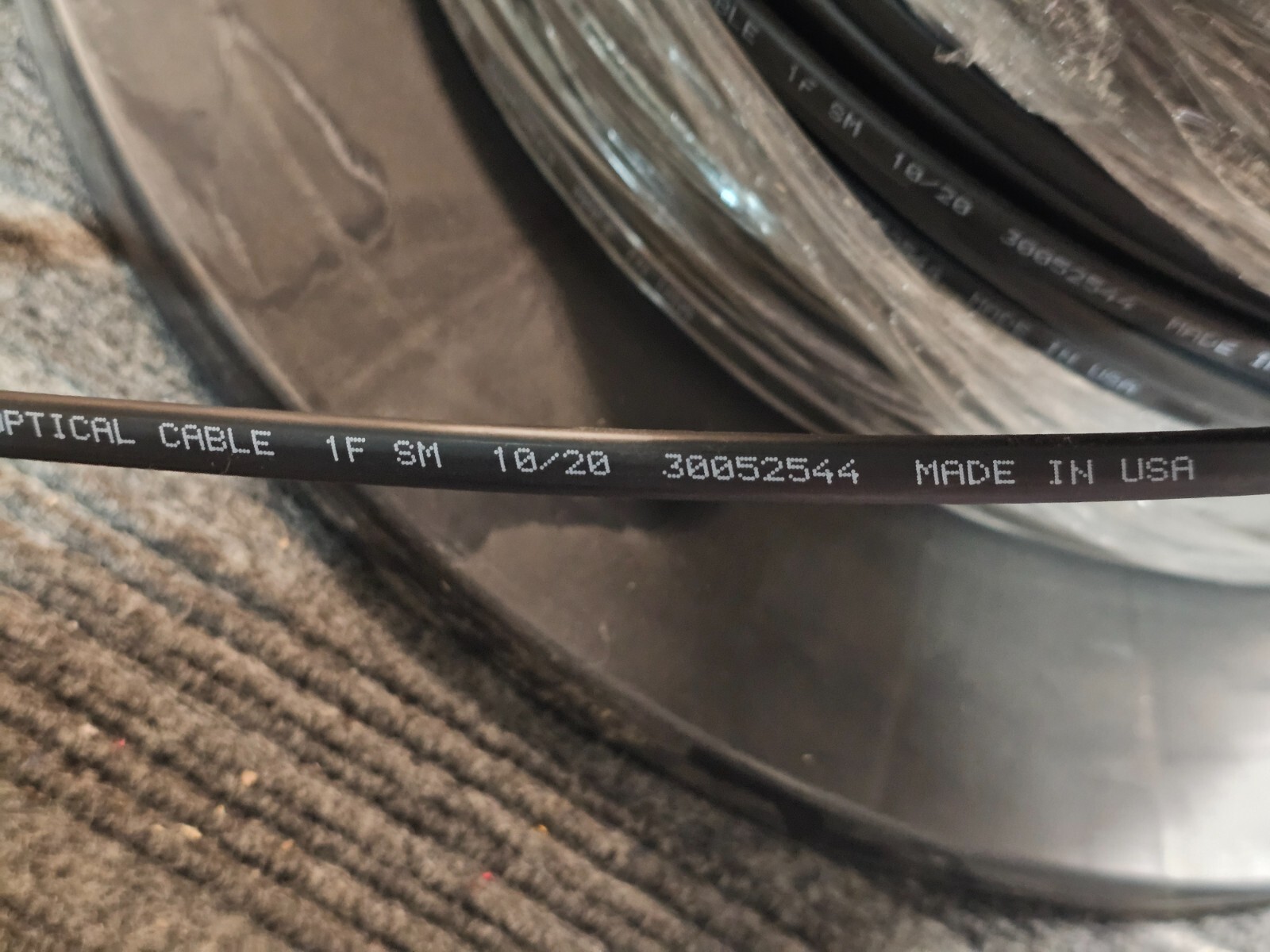 Prysmian 30052544 Optical Cable 1000ft 1F Single Mode 10/20 Black