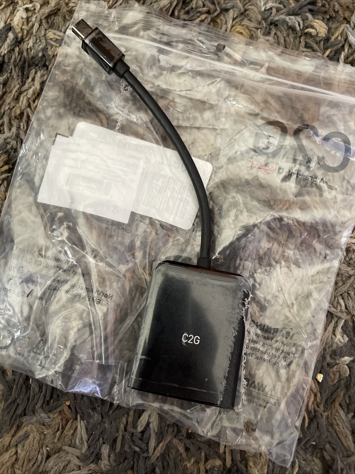 new W/ Slight Damage C2G mini display port dual hdmi hub (see pics)