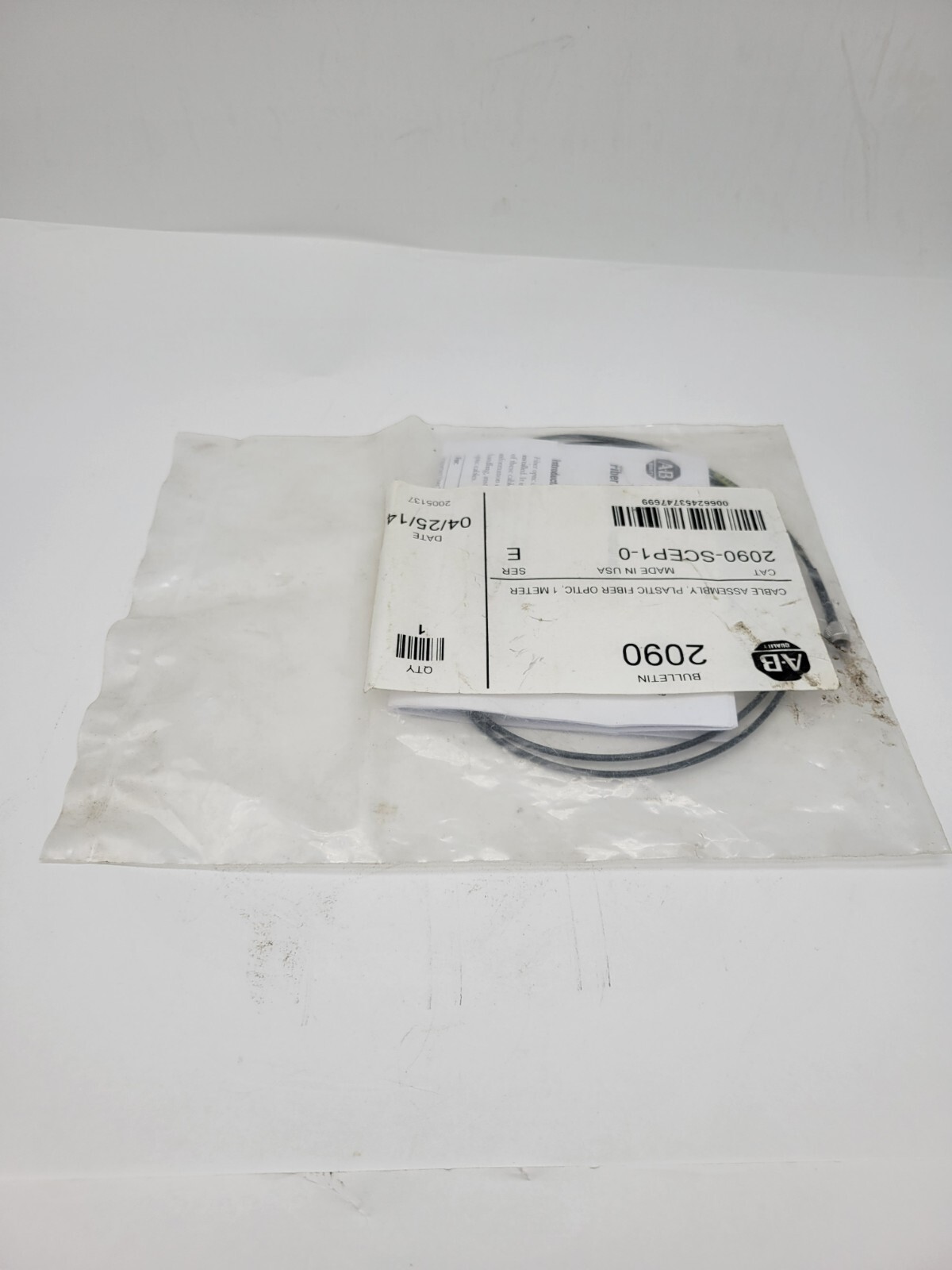 Allen-Bradley 2090-SCEP1-0 Plastic Fiber Optic Cable 1 Meter Series E NOS Black