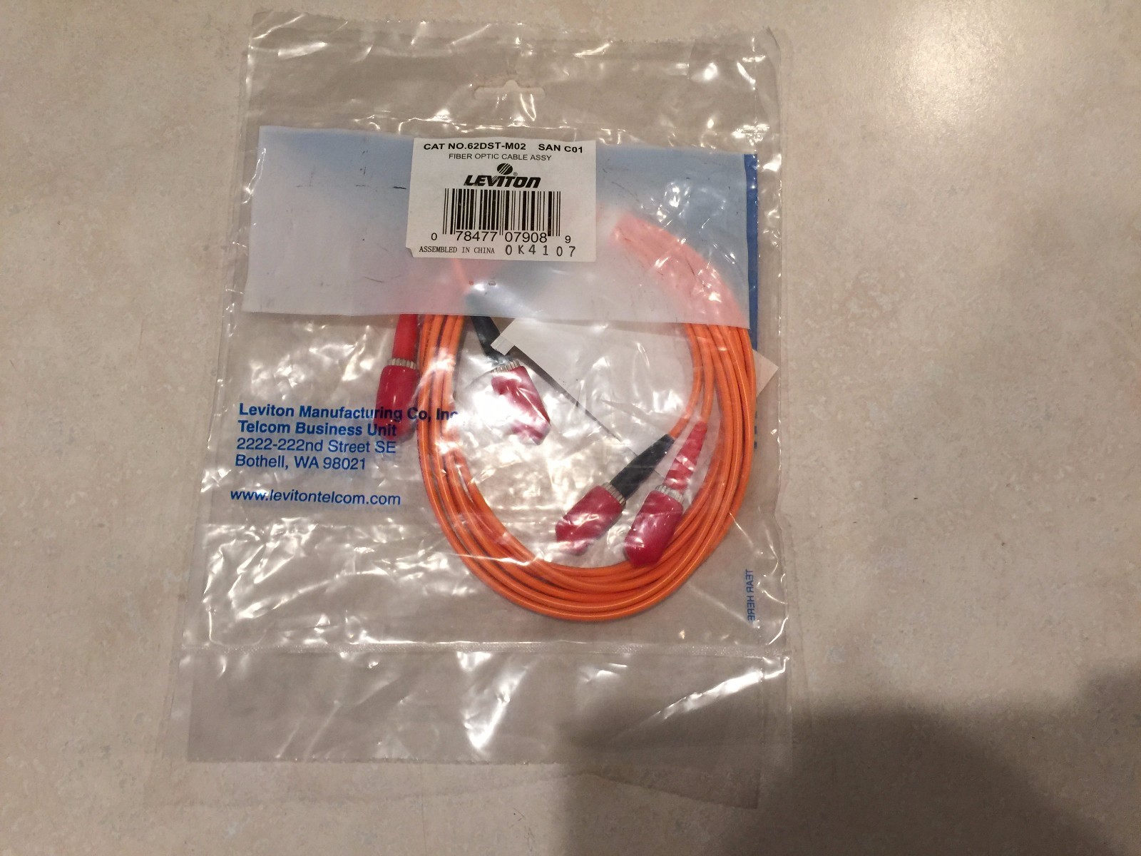 Leviton Fiber Optic Cable 62DST-M02 2m ST-ST fiber patch cable