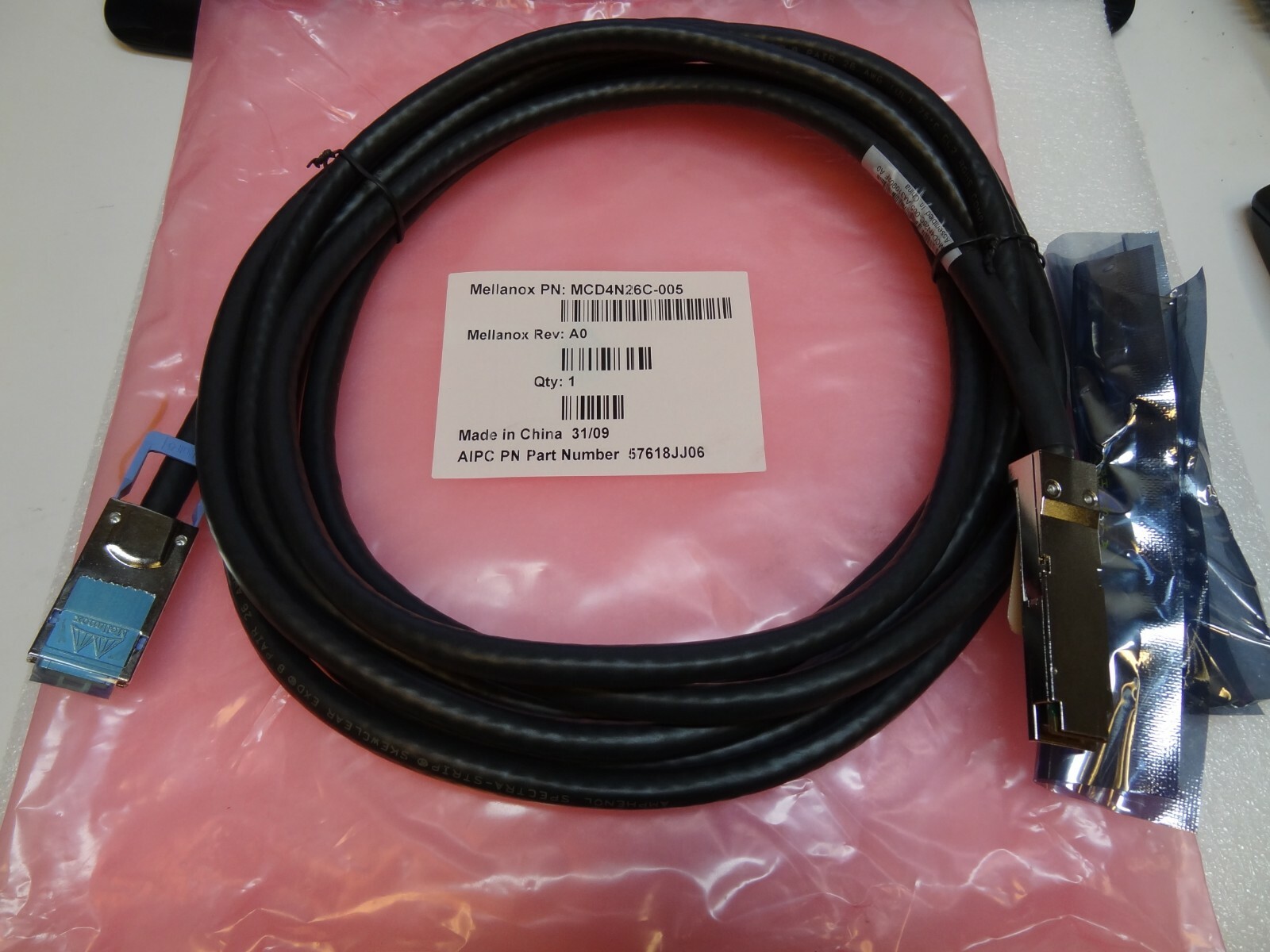 Mellanox InfiniBand MCD4N26C-005 5m 4X QSFP to CX4 #TQ86