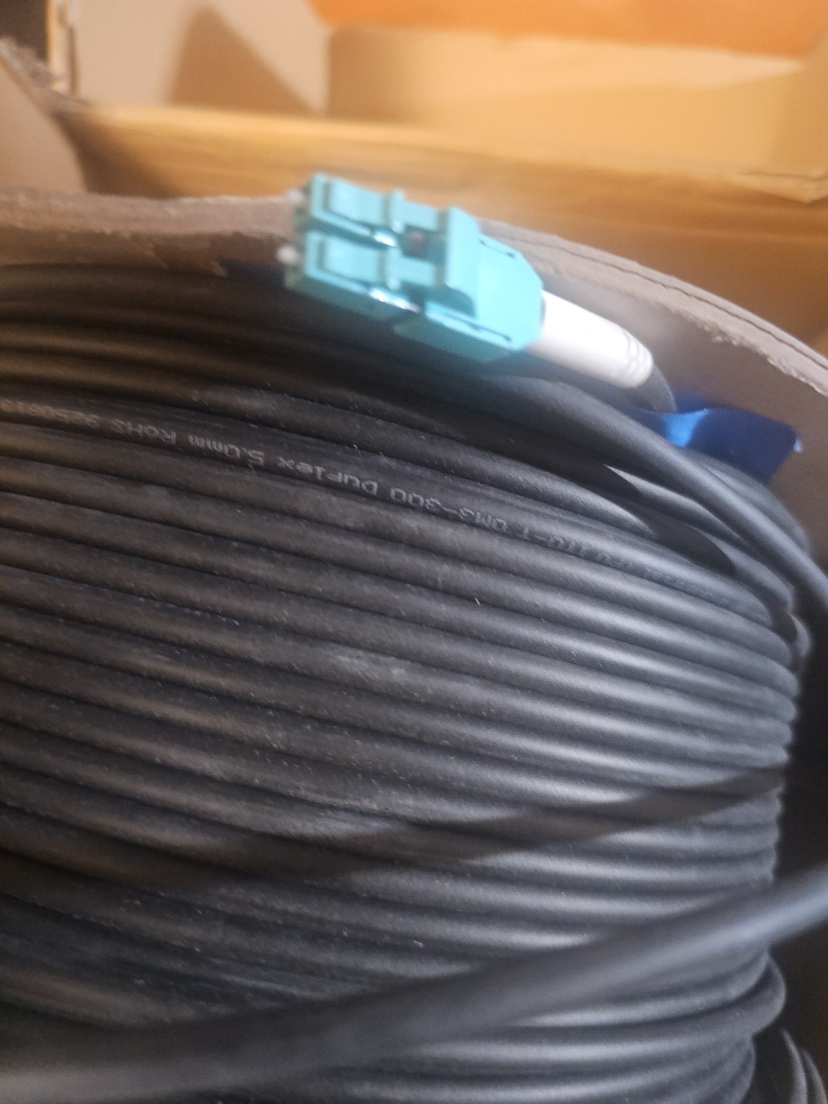 Yutianhome Armored LC Uniboot OM3 TPU 5.0mm 150M, 500 FEET Outdoor Optic Cable