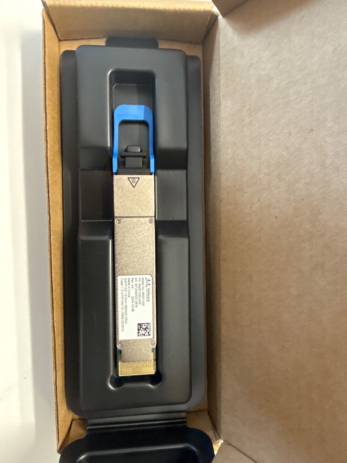 NVIDIA/Mellanox MMS1V00-WM 400GBASE-DR4 QSFP-DD PAM4 1310nm 500m MTP/MPO-12 APC
