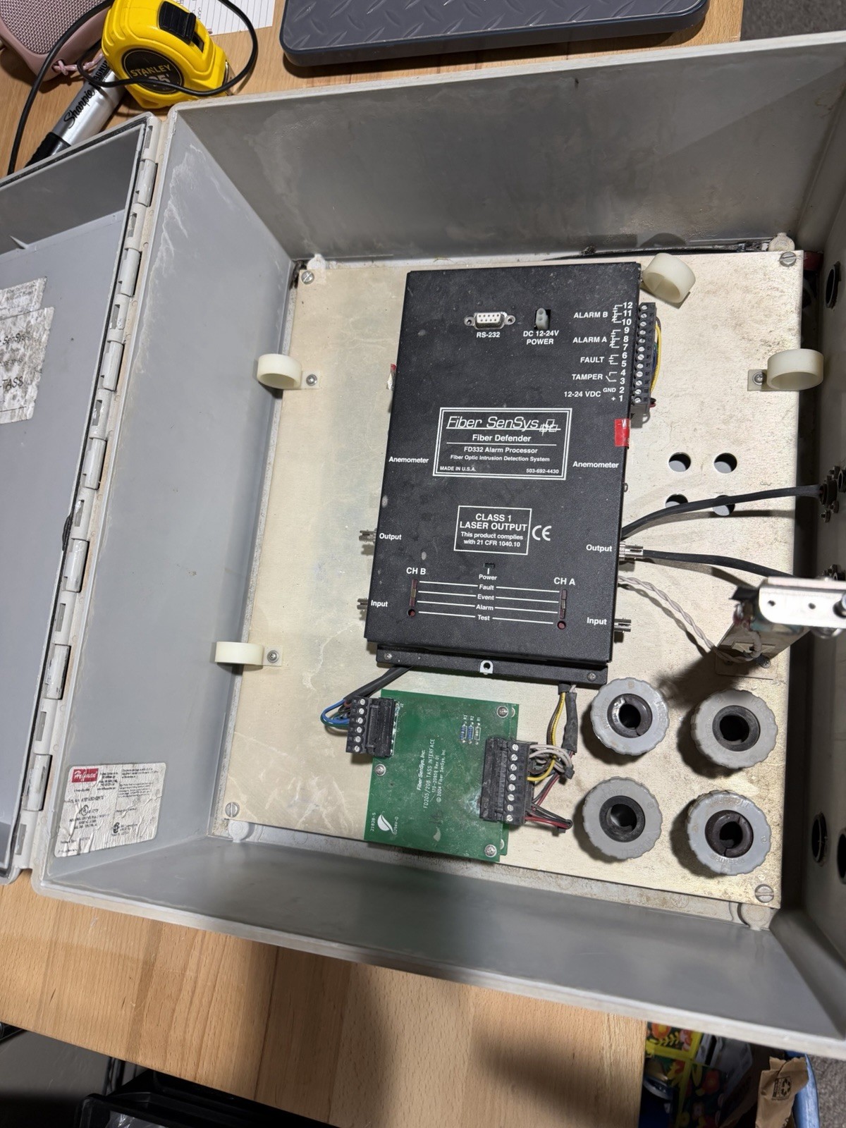 Fiber SenSys Defender 2-Channel Fiber Optic Perimeter Intrusion Detection NEMA