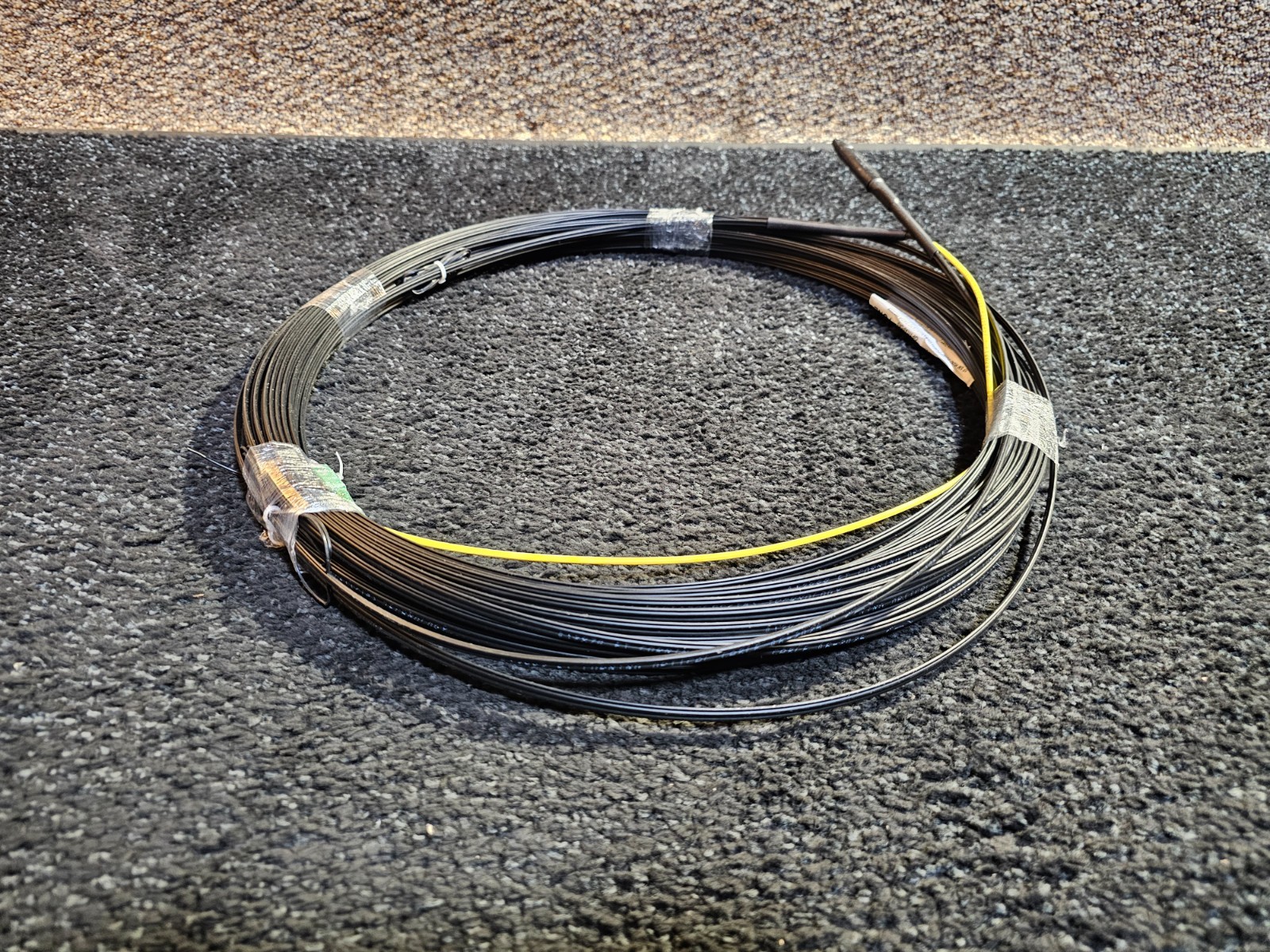 Corning D34401EB1R3150F 150-FEET FLAT FIBER OPTIC DROP CABLE, BLACK