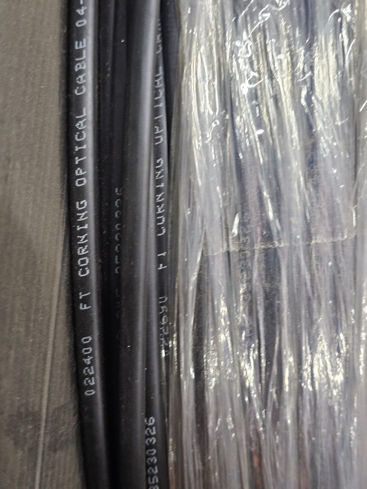 CORNING OPTICAL CABLE 12 MULTIPORT 600′ 12F FDRP CON2RMT/SCA326 D00F