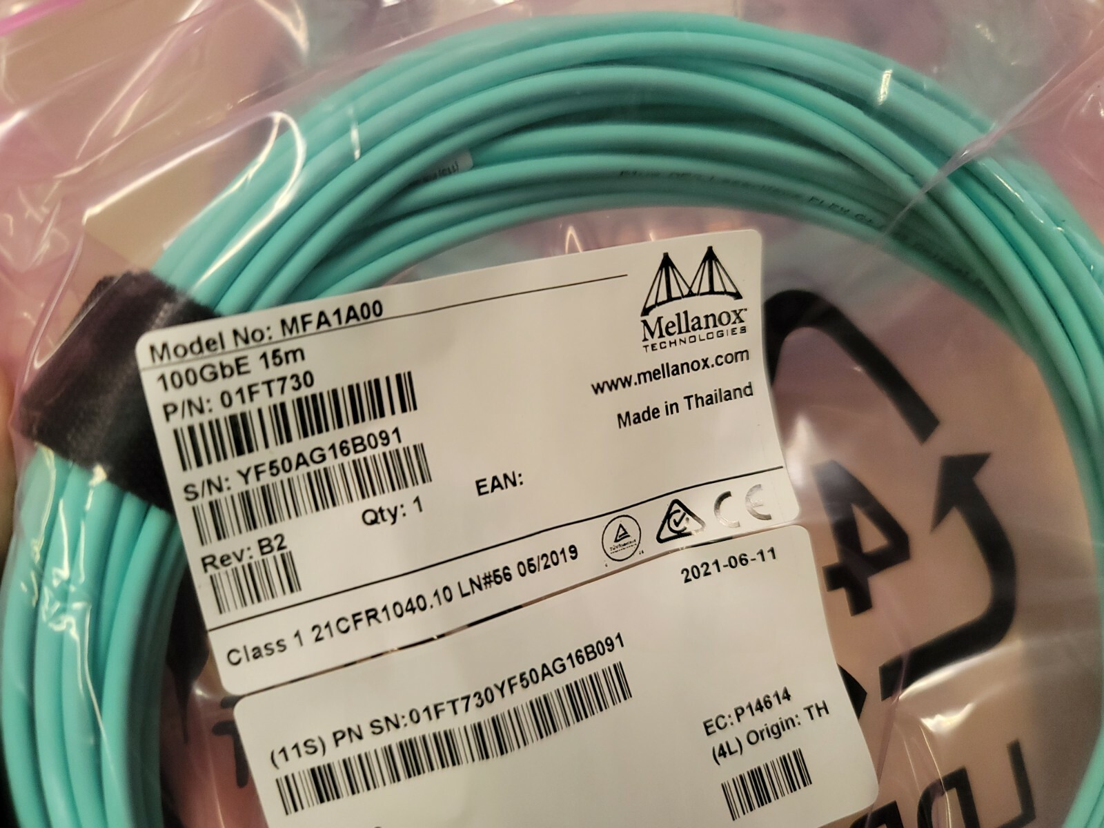 MFA1A00 01FT730 Mellanox AOC Cable IB EDR up to 100Gb/s QSFP 15M